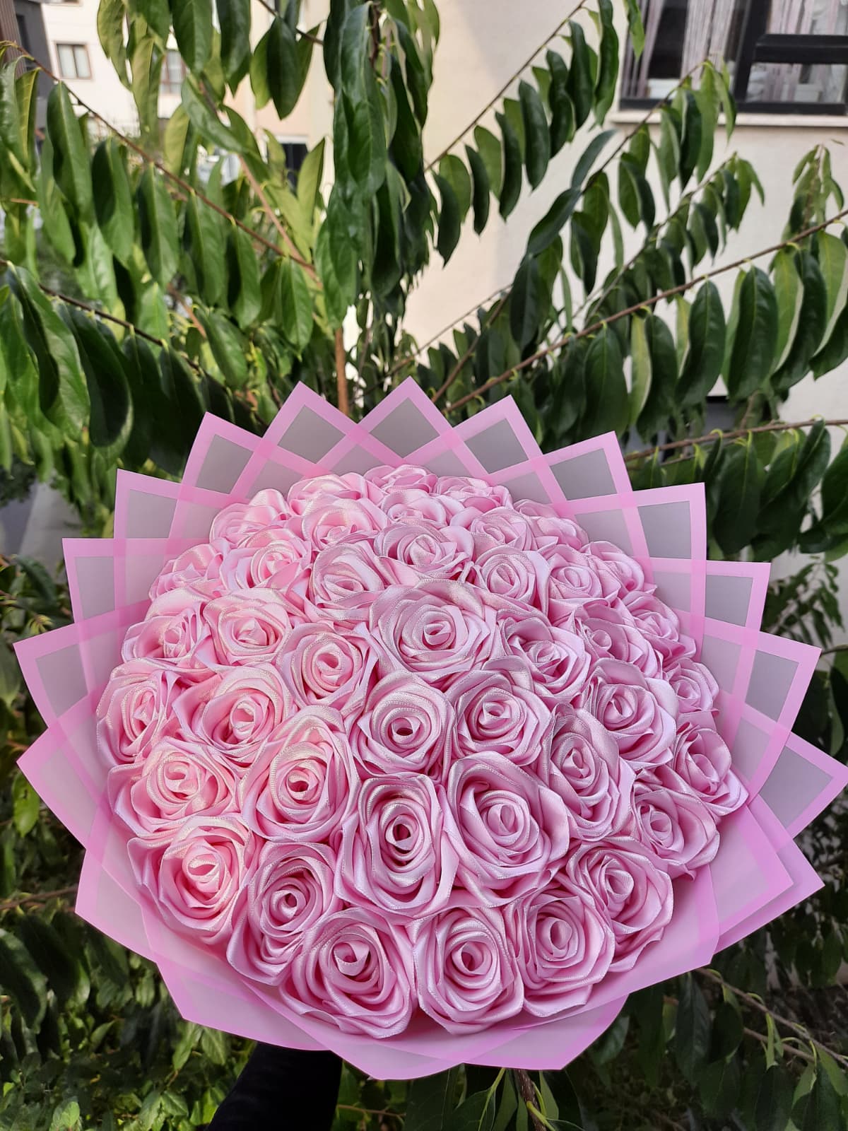 41 Lİ PEMBE GÜL DIŞI PEMBE - LEDLİ 