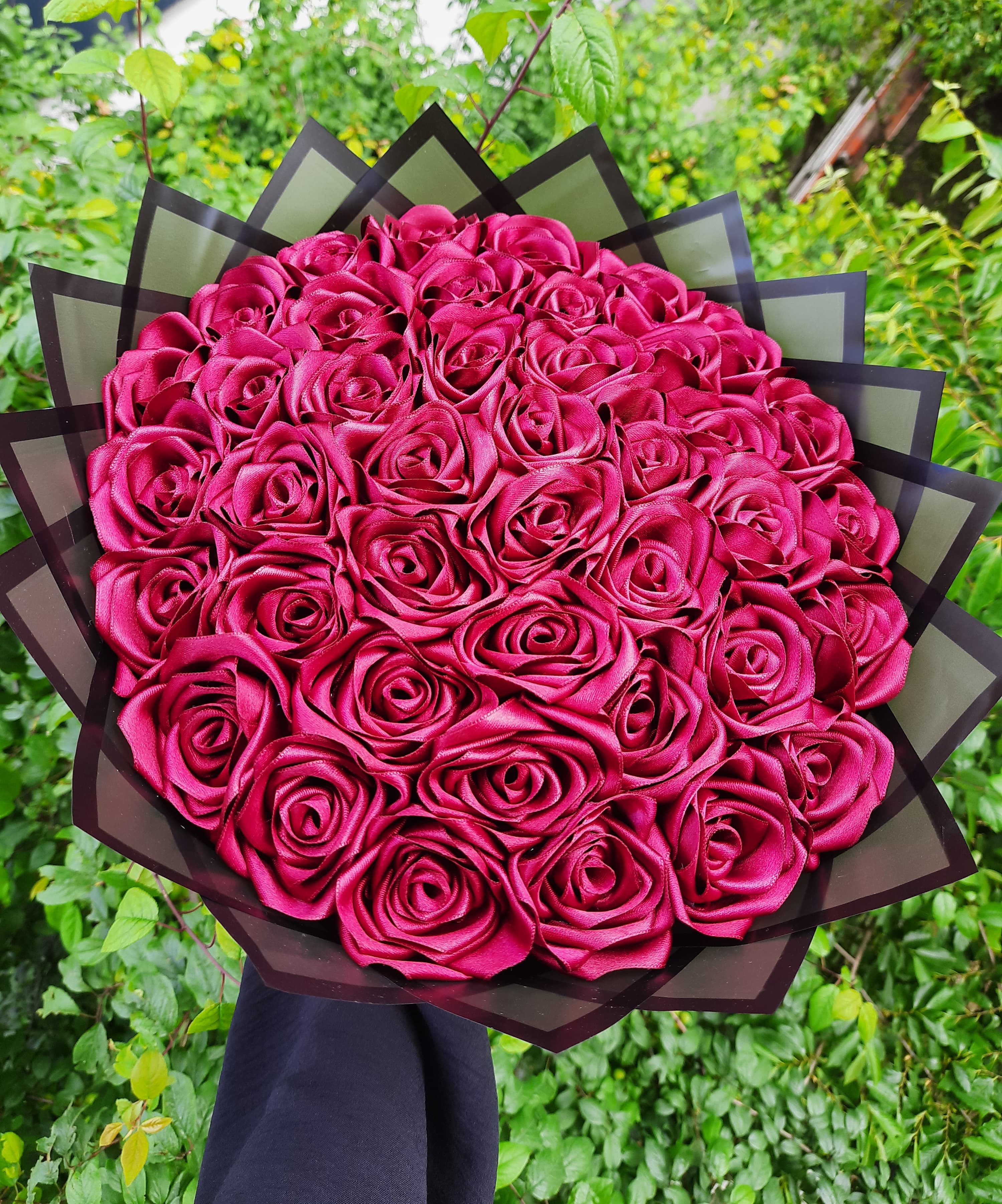 41 Lİ SOLMAYAN GÜL BUKETİ BORDO DIŞI SİYAH