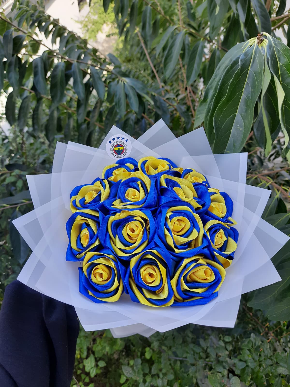 14 FENERBAHÇE TARAFTAR BUKETİ 