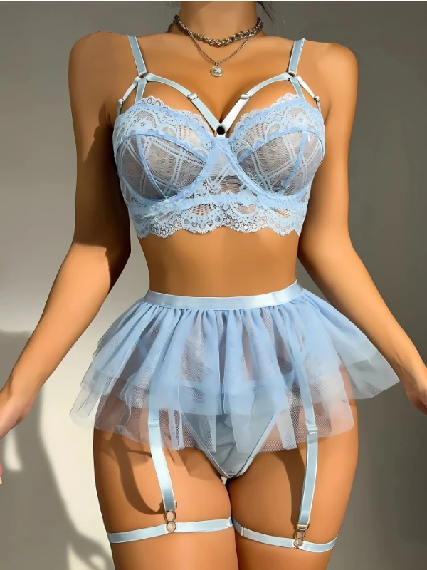 Mavi Düşler: Dantel Bustiyer ve Tül Etekli Zarafet Seti