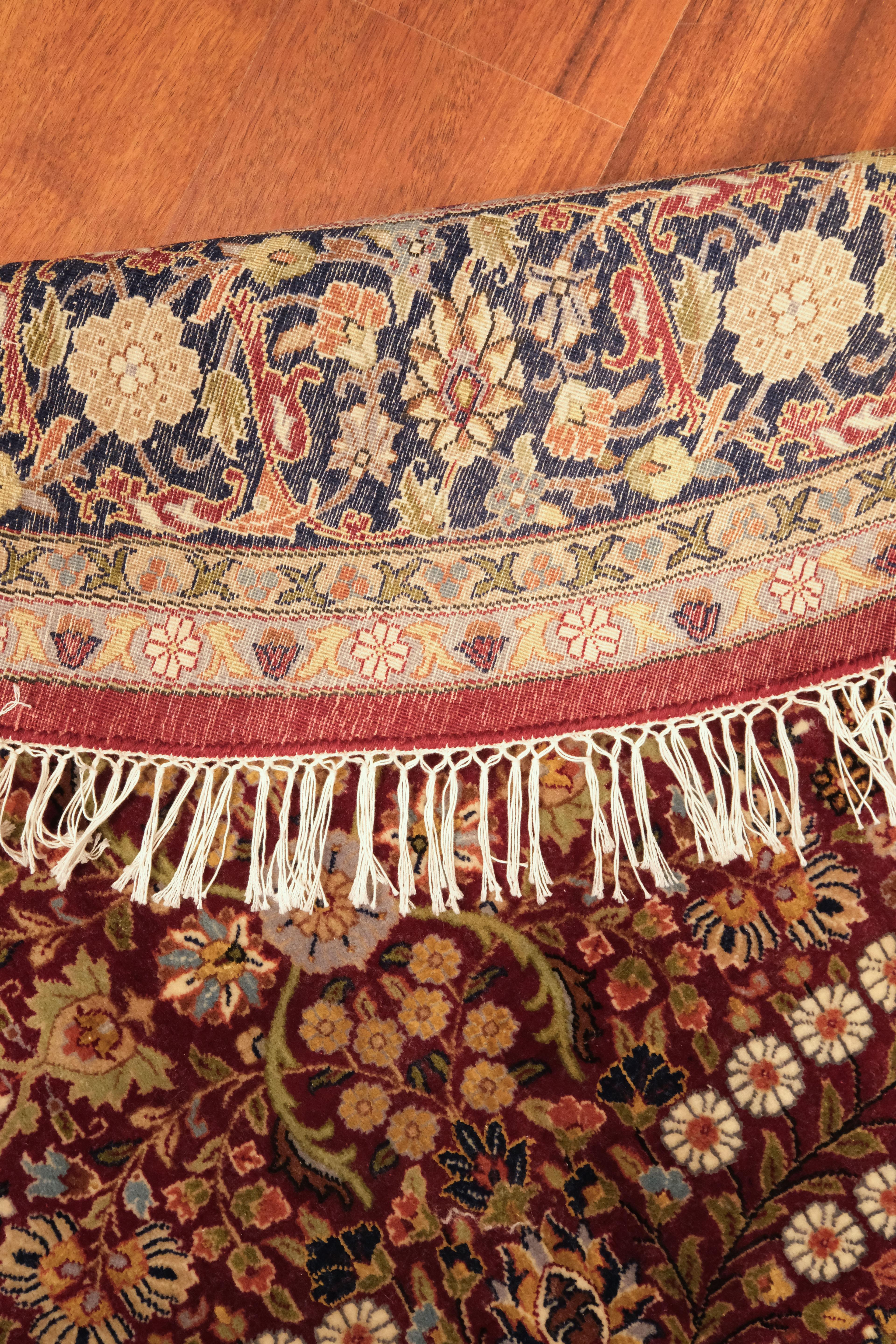 Öğretmenler Carpet Hand Woven Oriental Hereke Carpet Round 9856