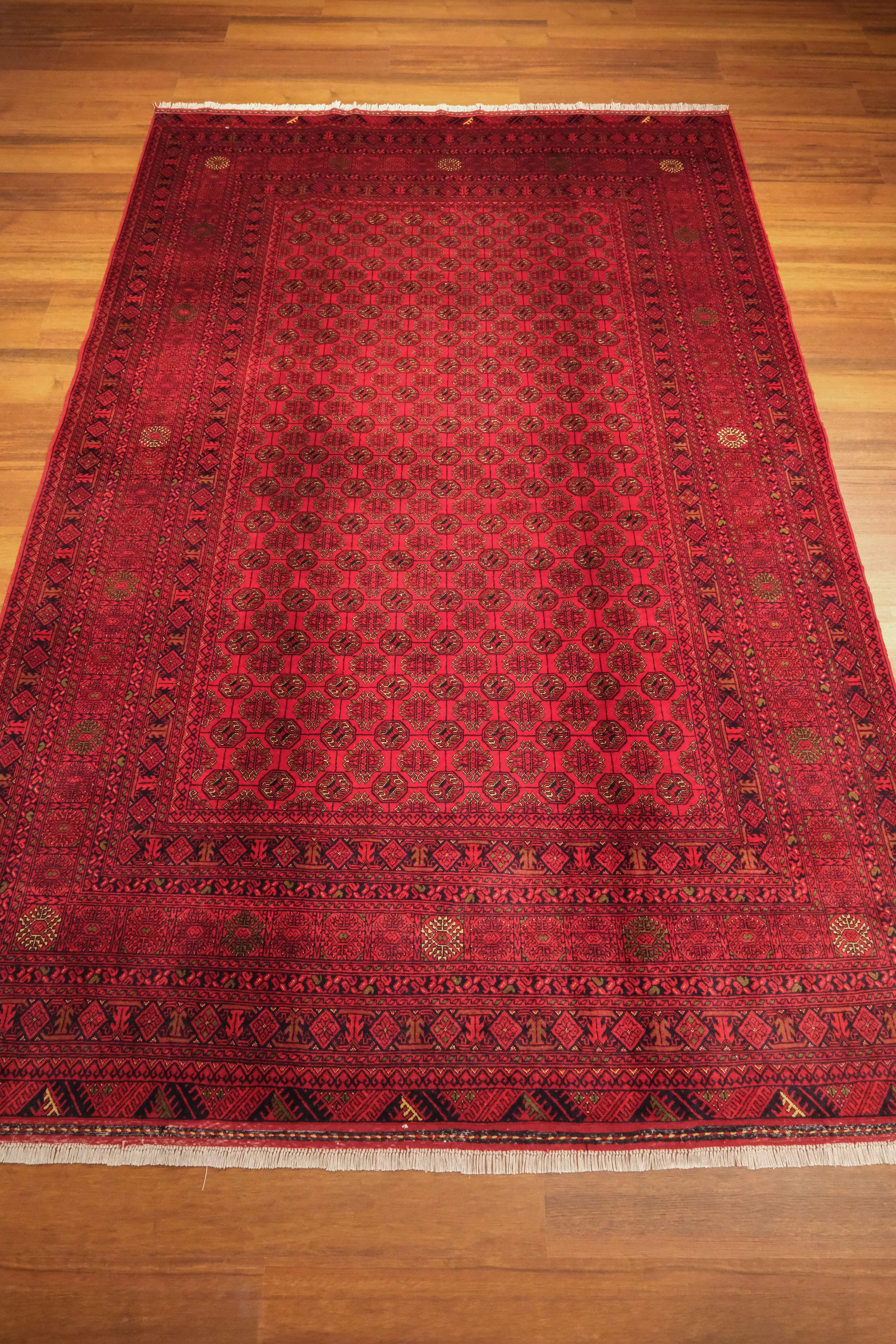 Öğretmenler Carpet Hand Woven Tegap Bukhara Rug 5657