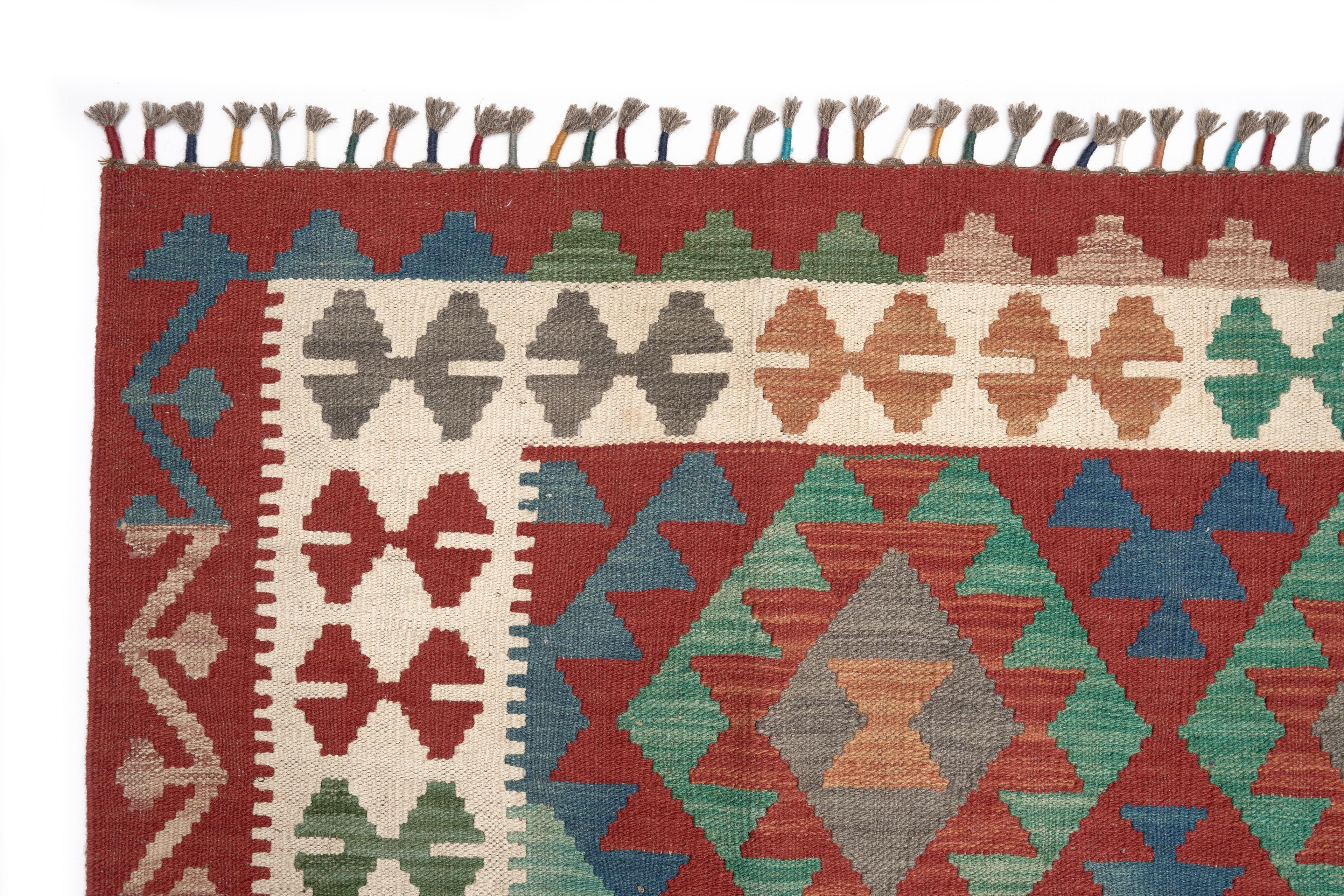 Teachers Carpet Hand Woven Insaaf Kilim ÖDIK485