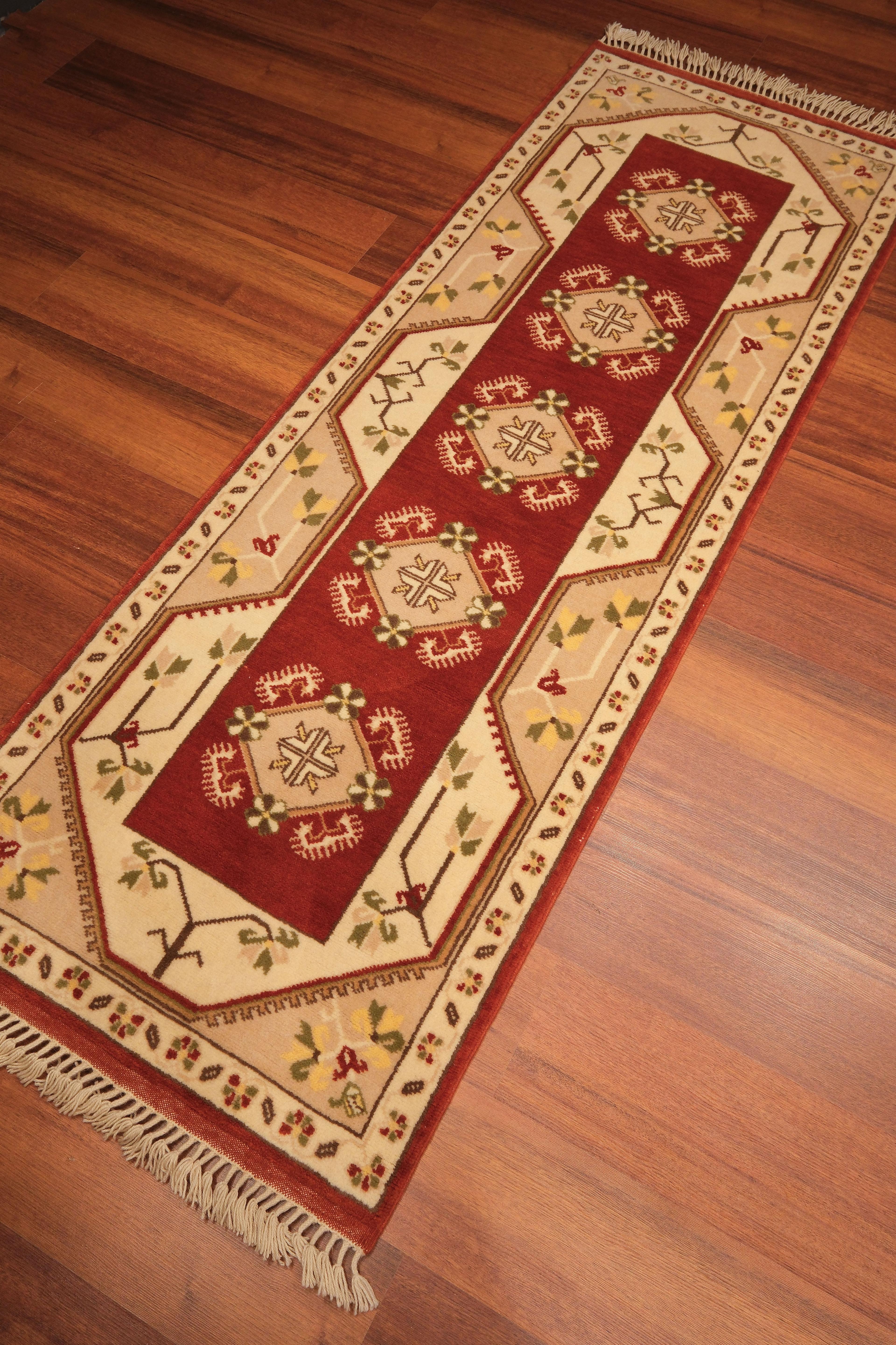 Öğretmenler Carpet Hand Woven Milas Carpet 9832