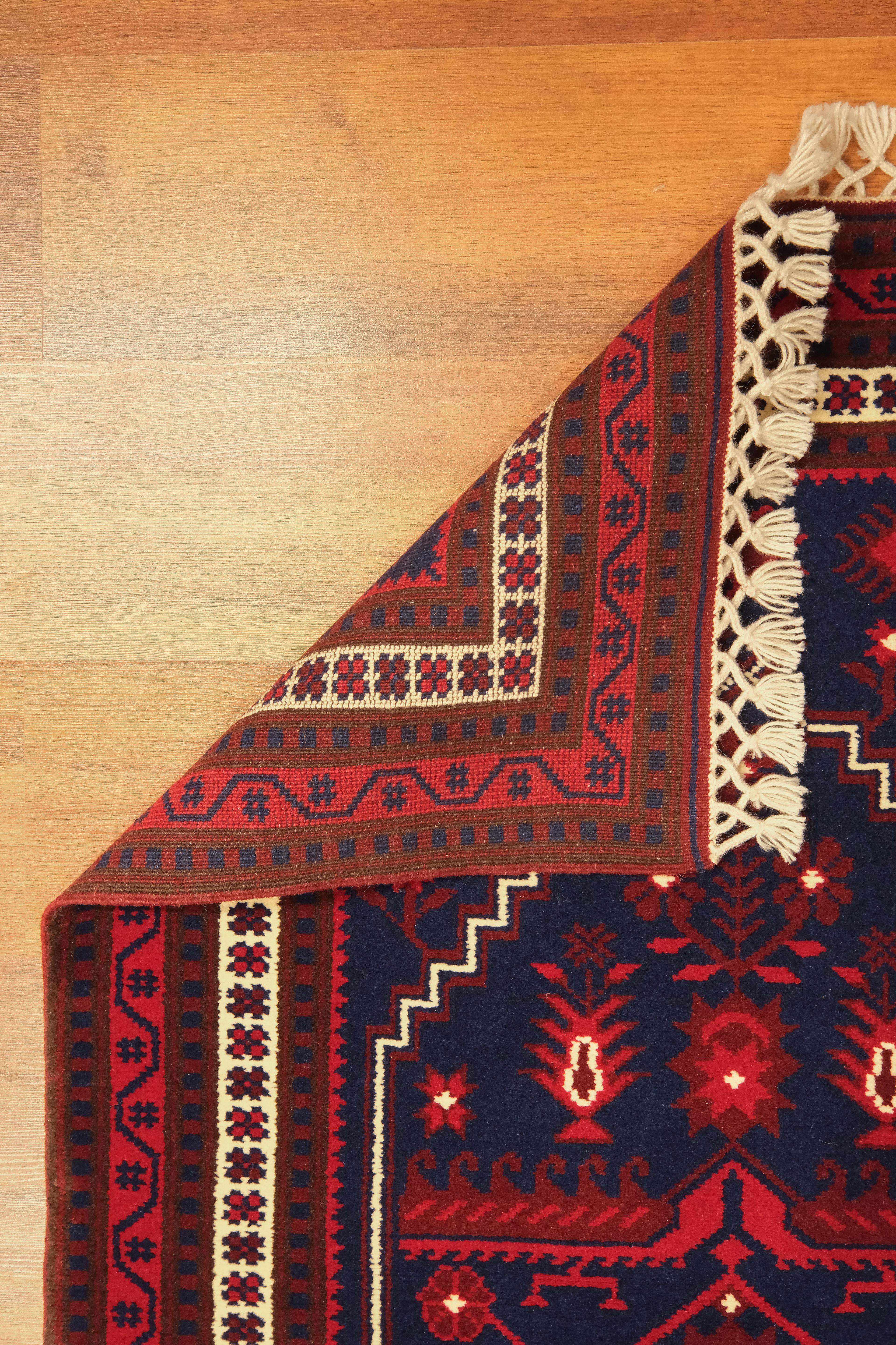 Öğretmenler Carpet Hand-Woven Yağcı Bedir Carpet 5914