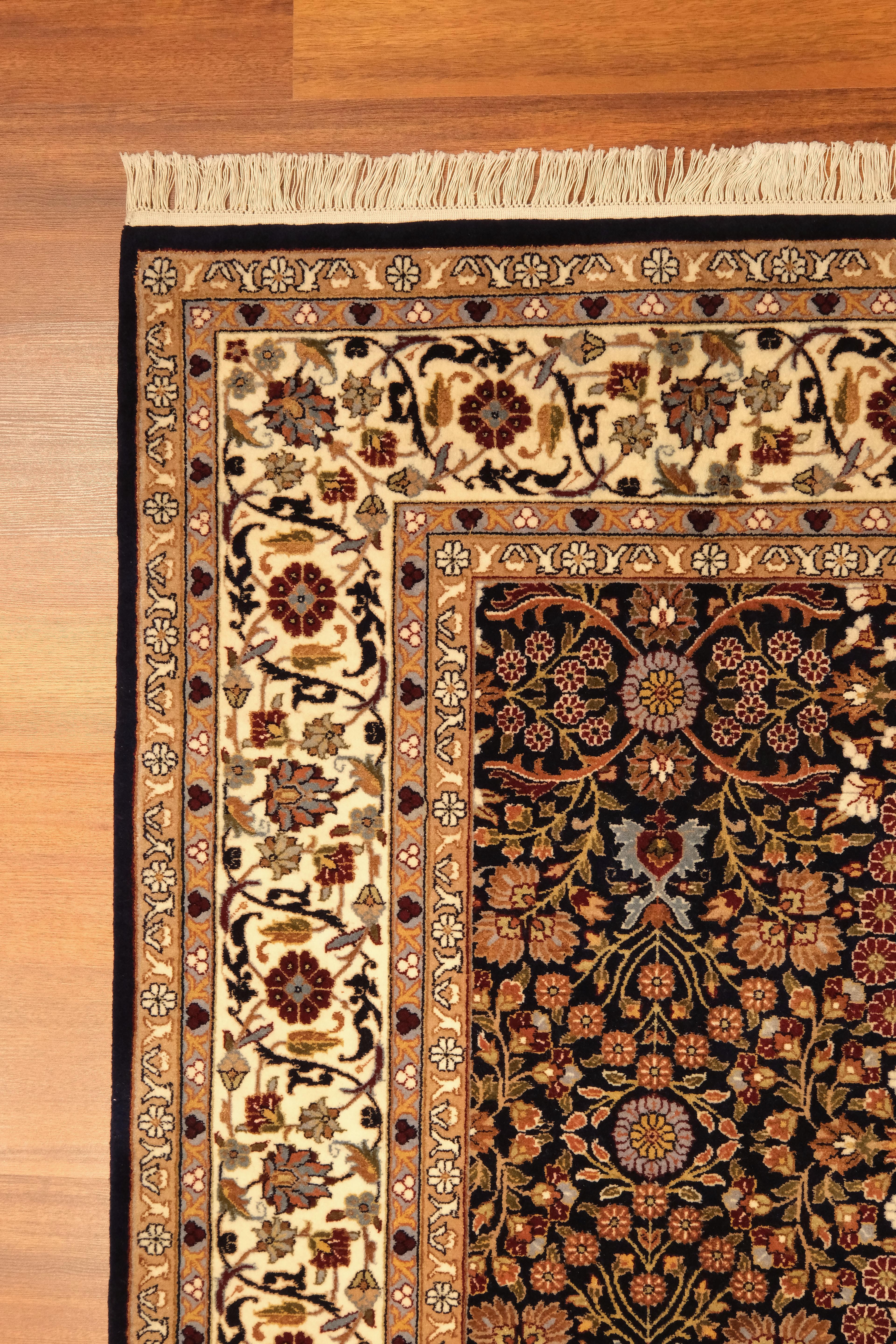 Öğretmenler Carpet Hand-Woven Sharki Hereke Rug 547