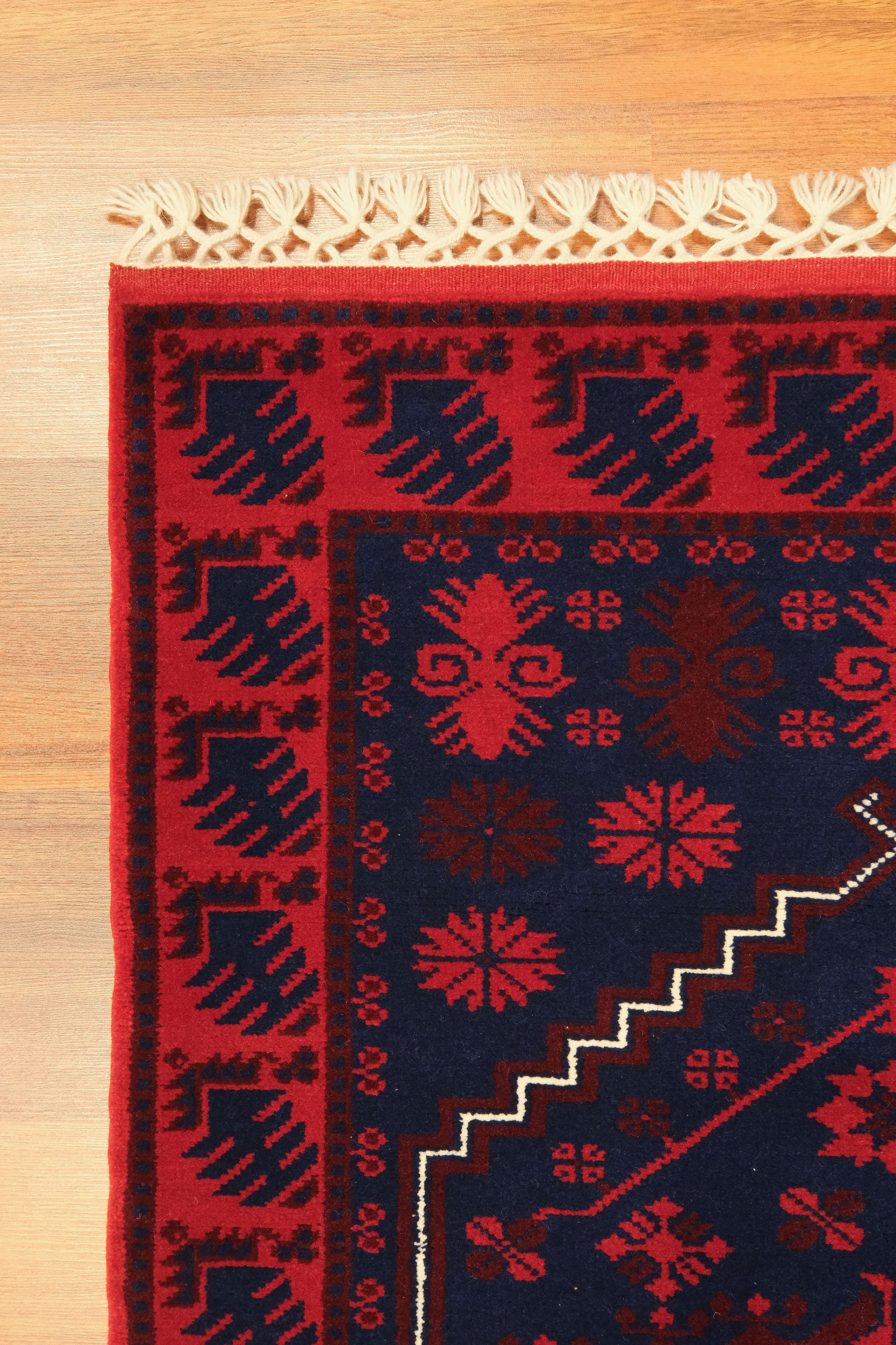 Öğretmenler Carpet Hand-Woven Yağcı Bedir Carpet 4564