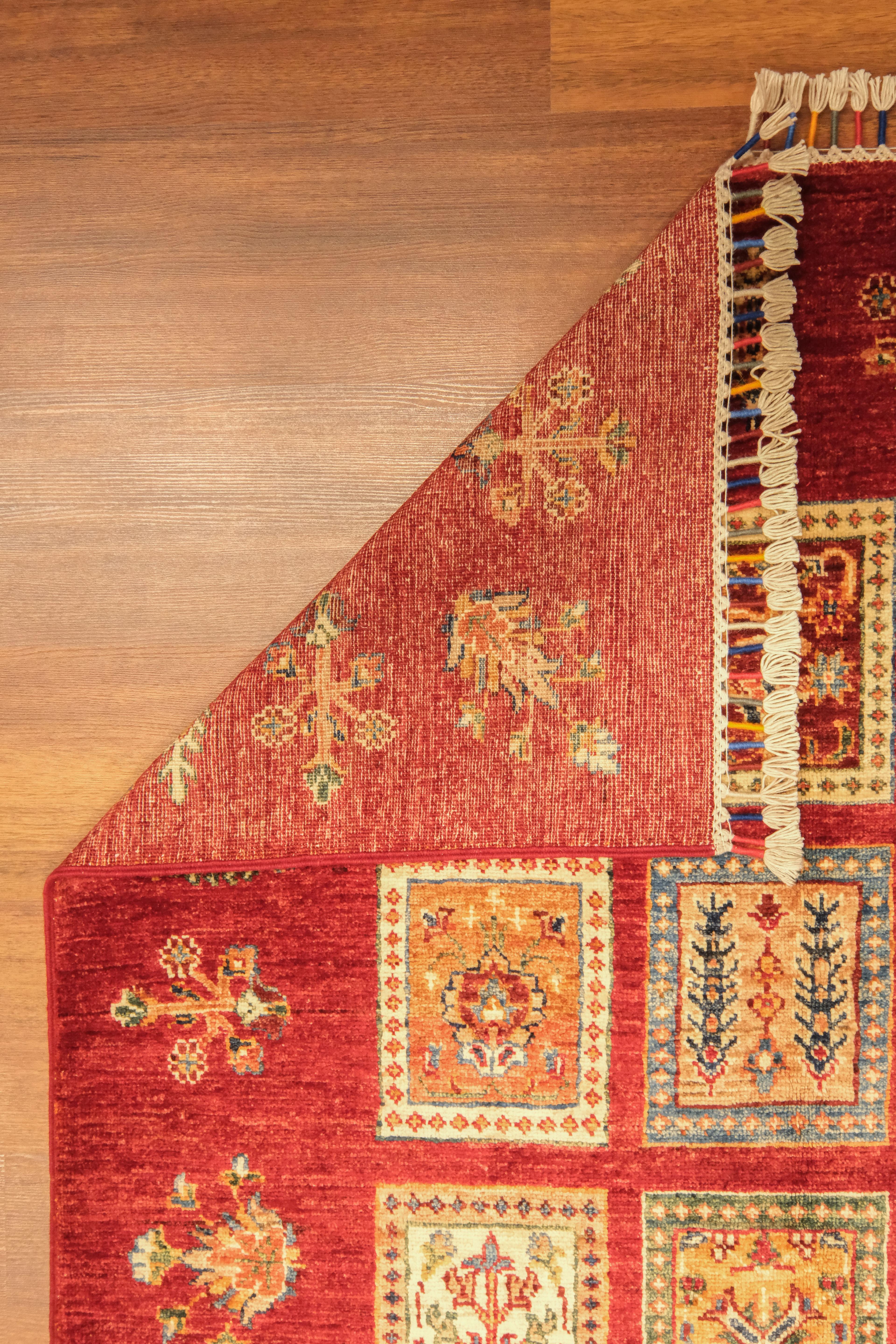 Öğretmenler Carpet Hand-Woven Bakhtiari 8669C