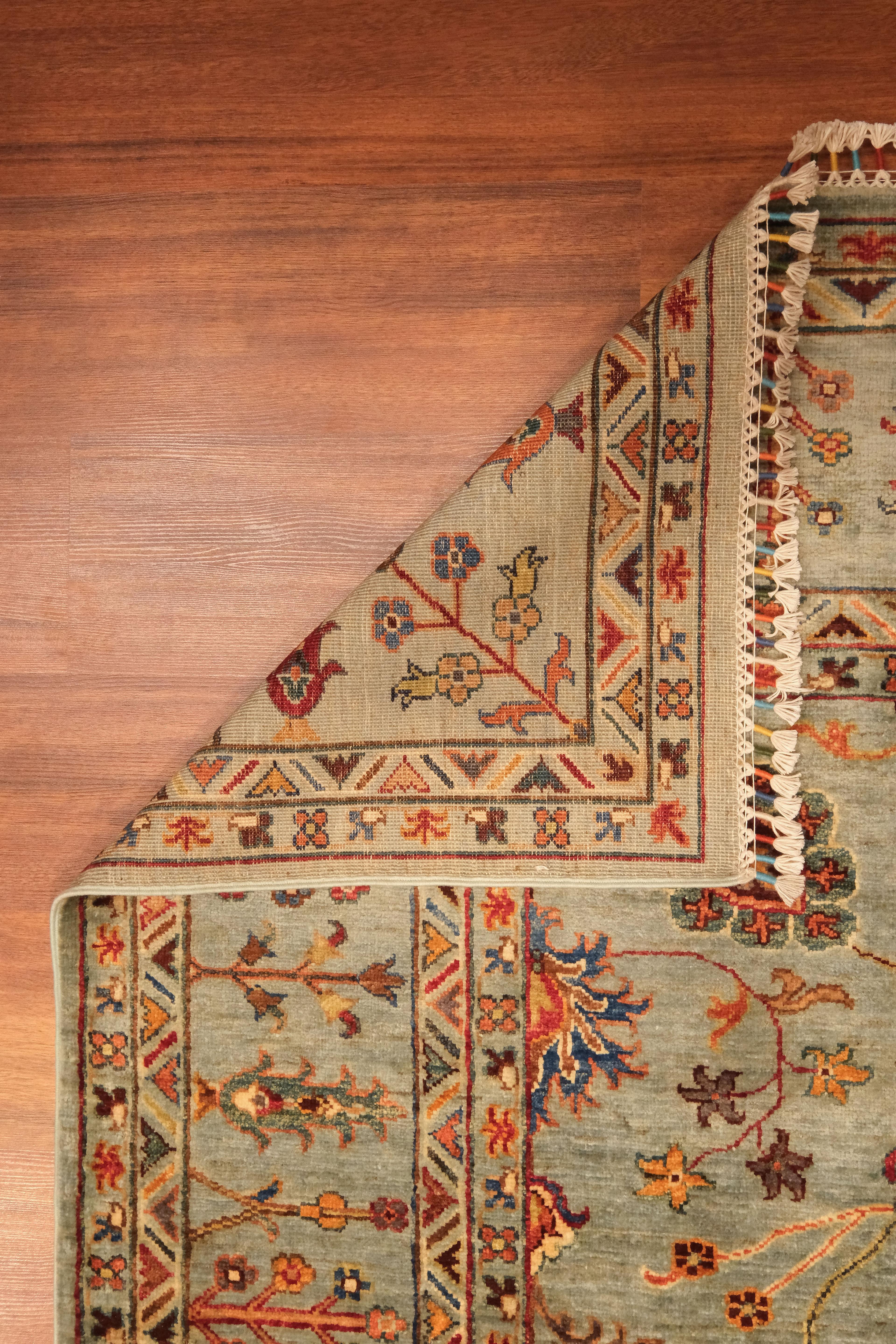 Öğretmenler Carpet Hand Woven Sultani Rug 9690