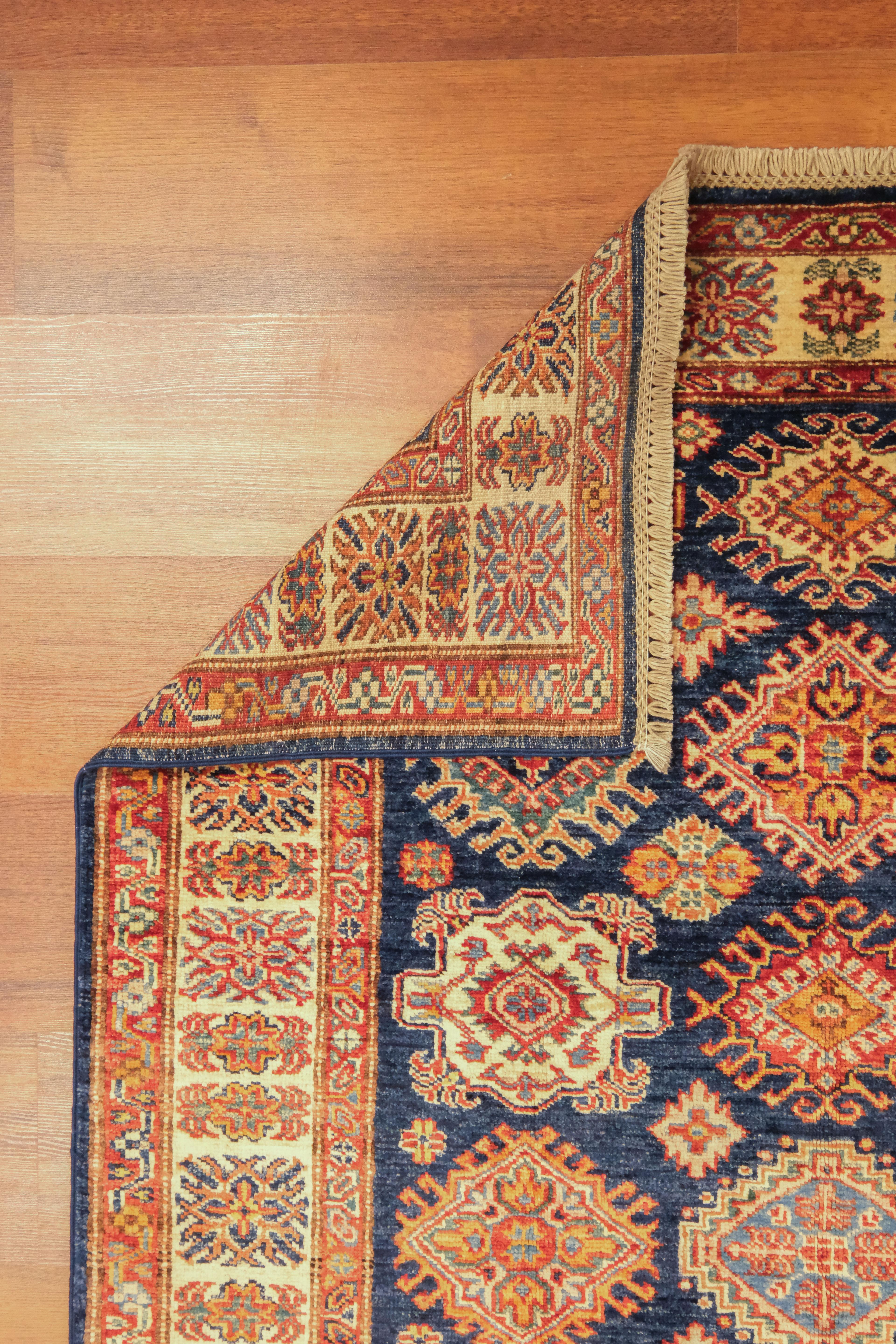 Öğretmenler Carpet Hand Woven Shirvan Carpet 1745