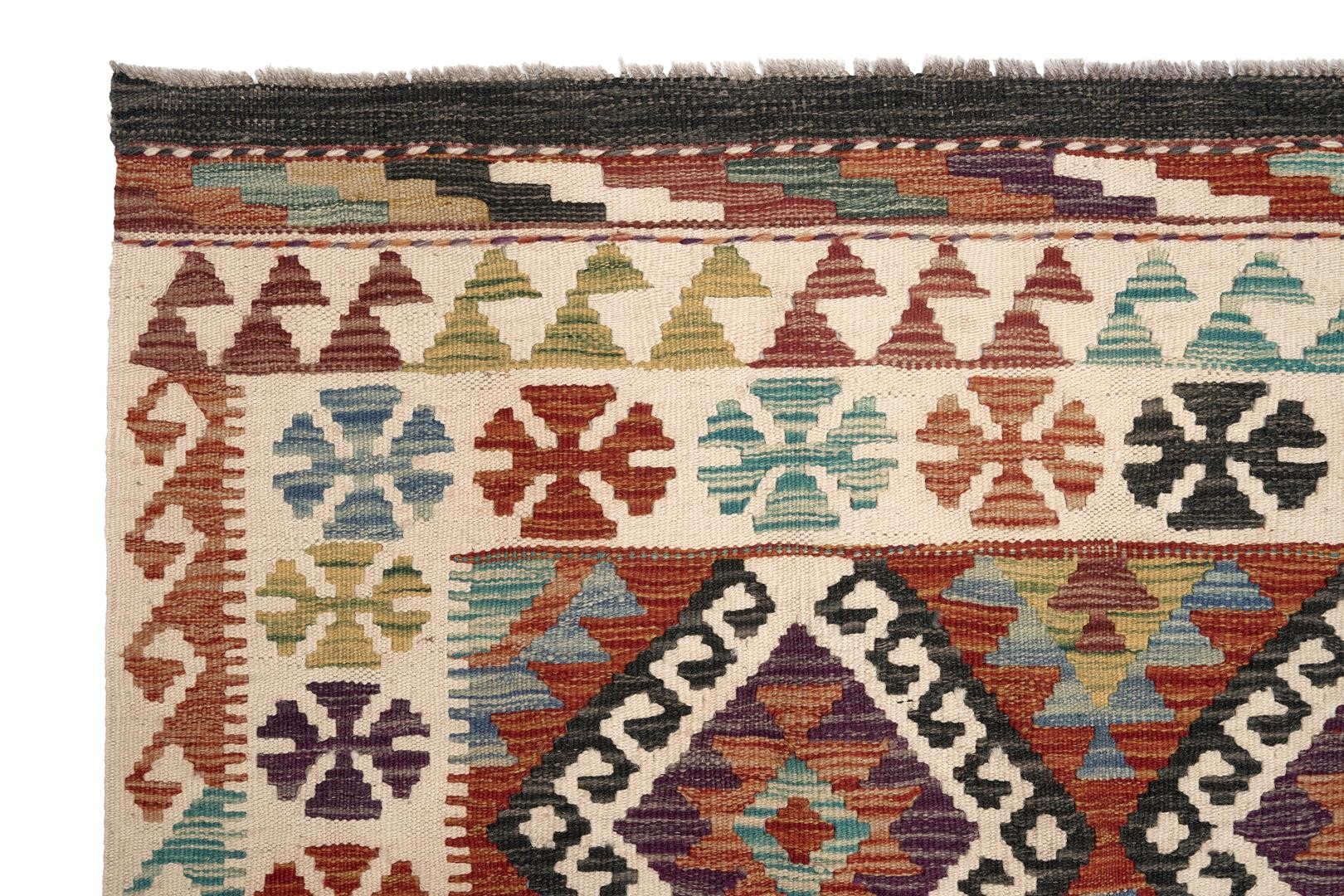 Öğretmenler Halı El Dokuma Ova Halı Kilim ÖDOK475