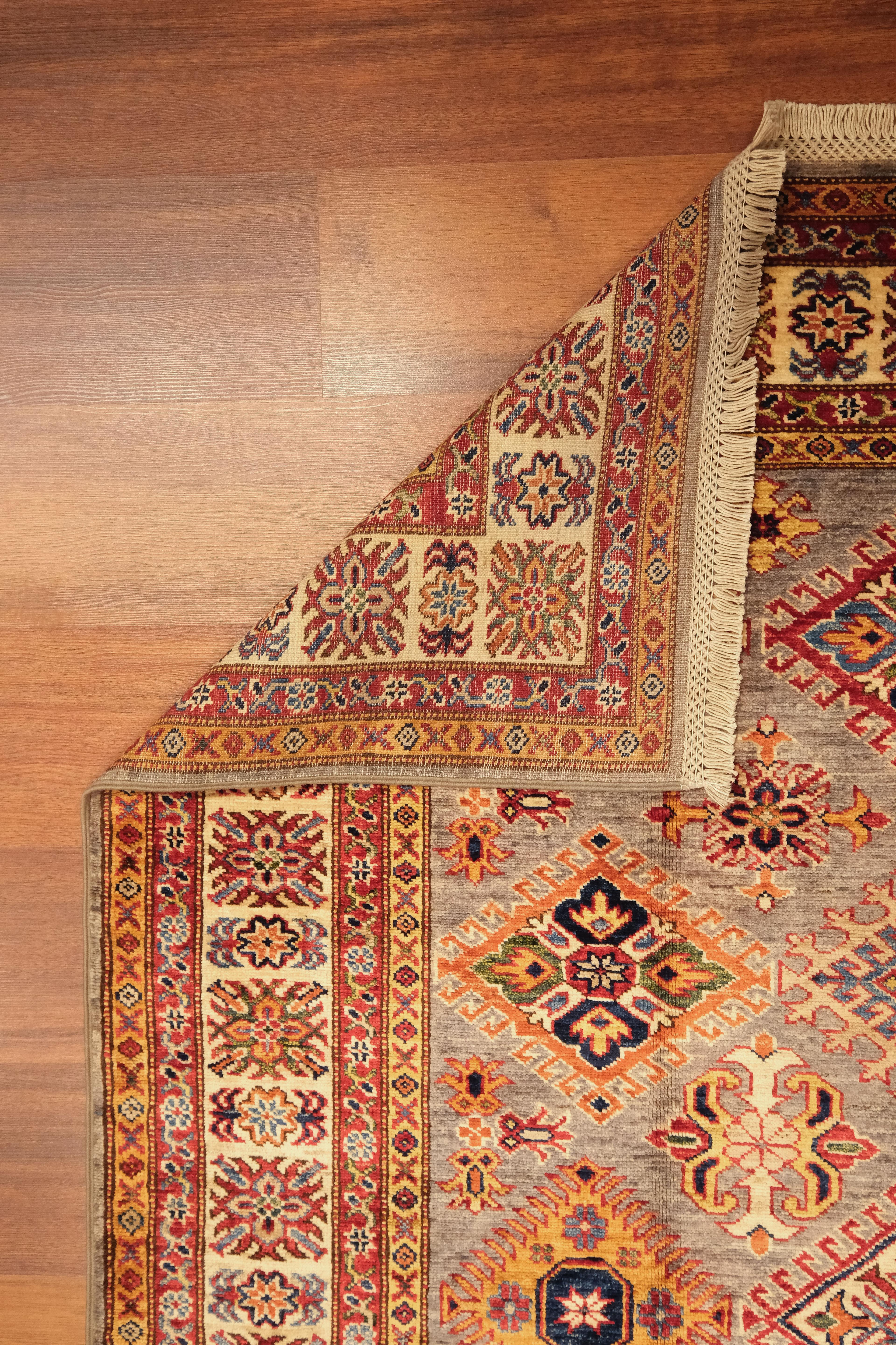 Öğretmenler Carpet Hand Woven Şirvan Carpet 8922