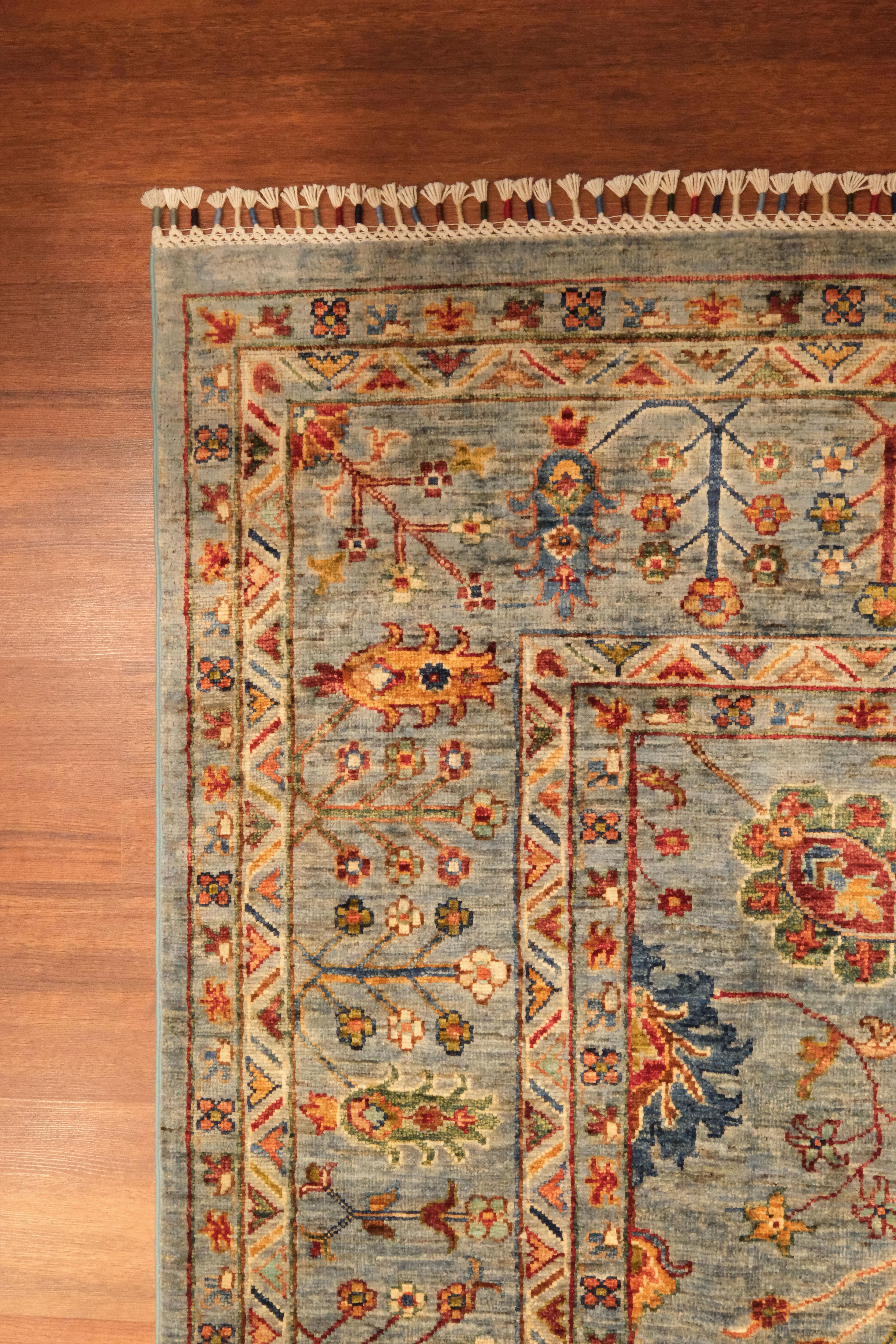 Öğretmenler Carpet Hand Woven Sultani Carpet 9768