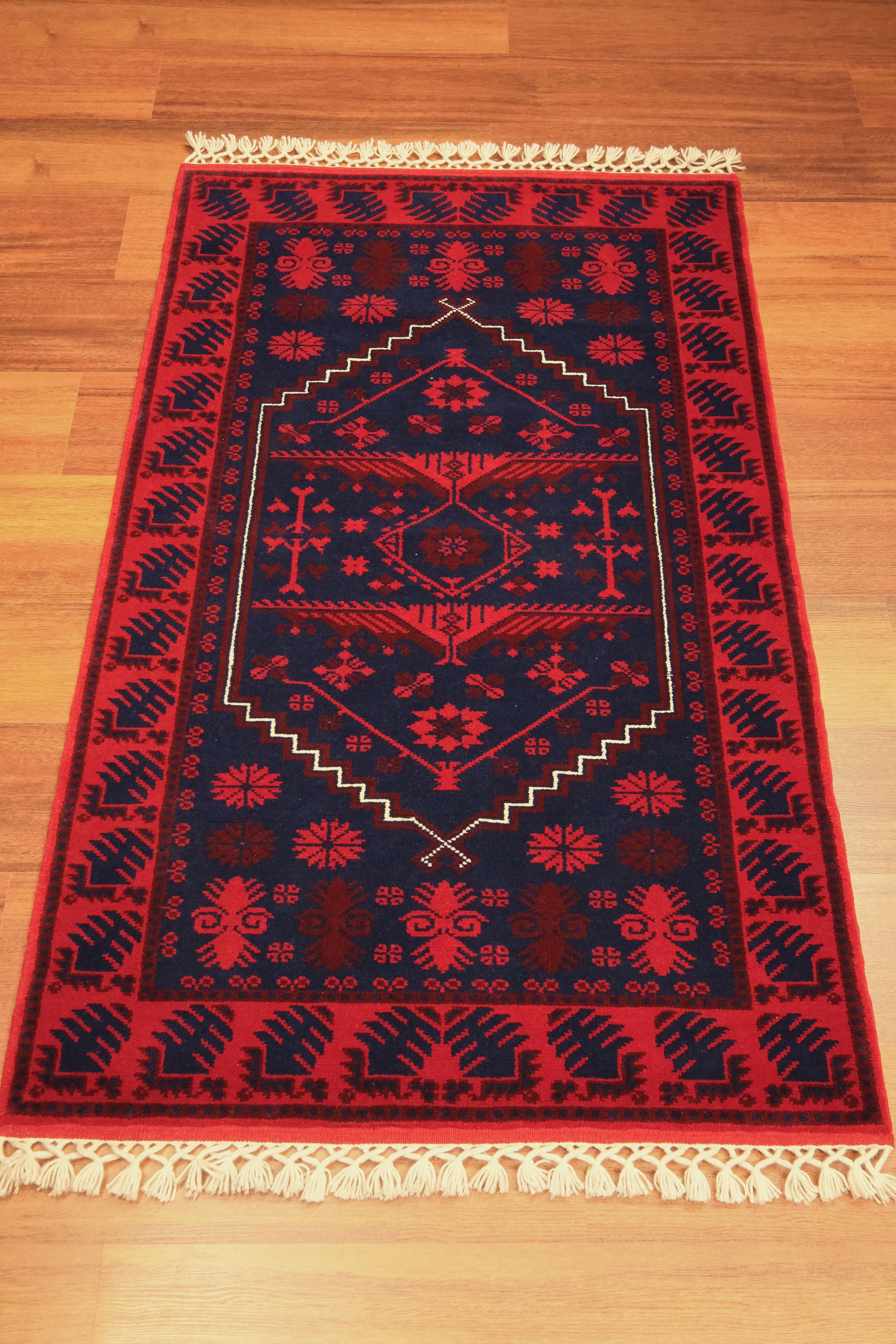 Öğretmenler Carpet Hand-Woven Yağcı Bedir Carpet 4564