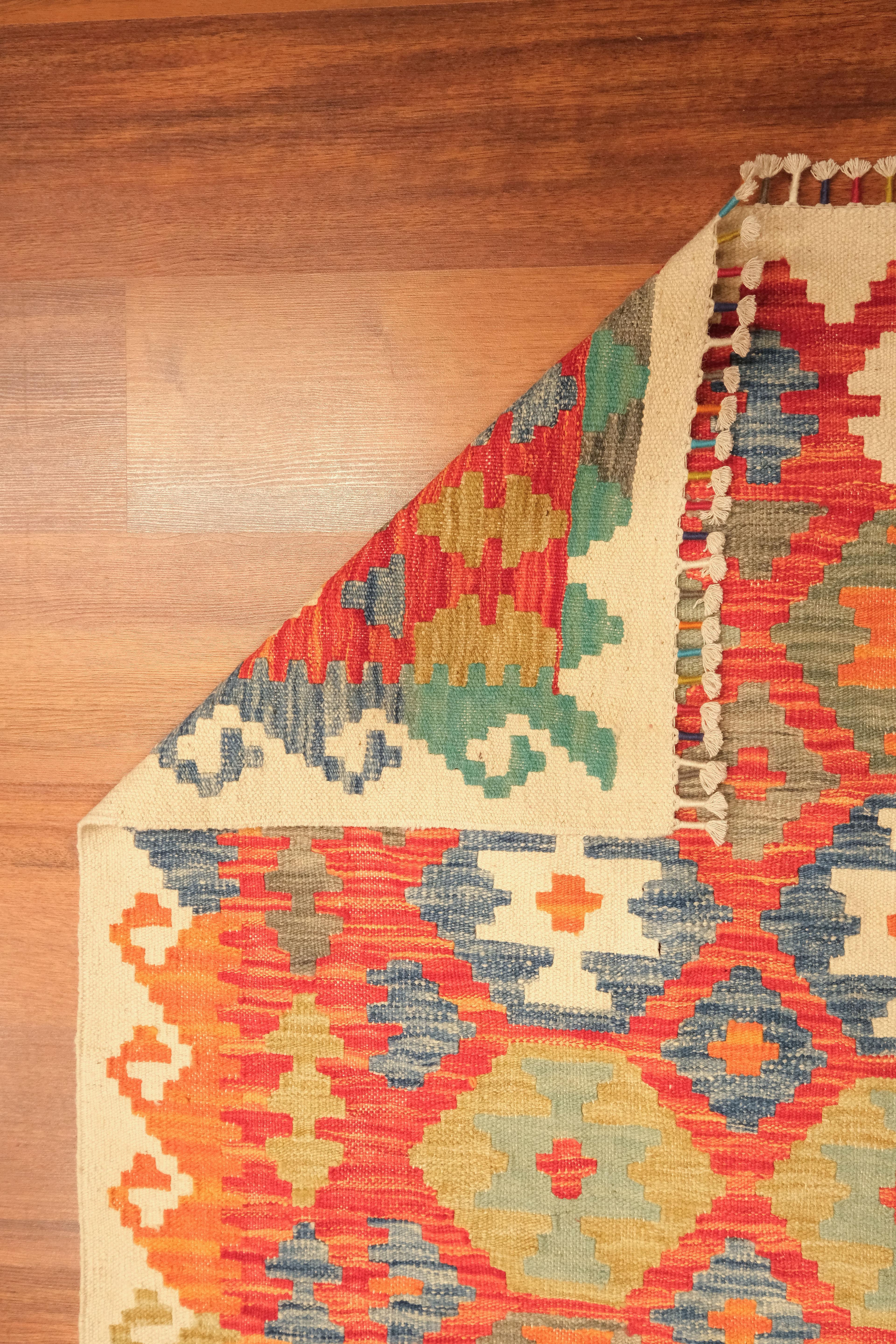 Öğretmenler Halı El Dokuma Kilim 145x195