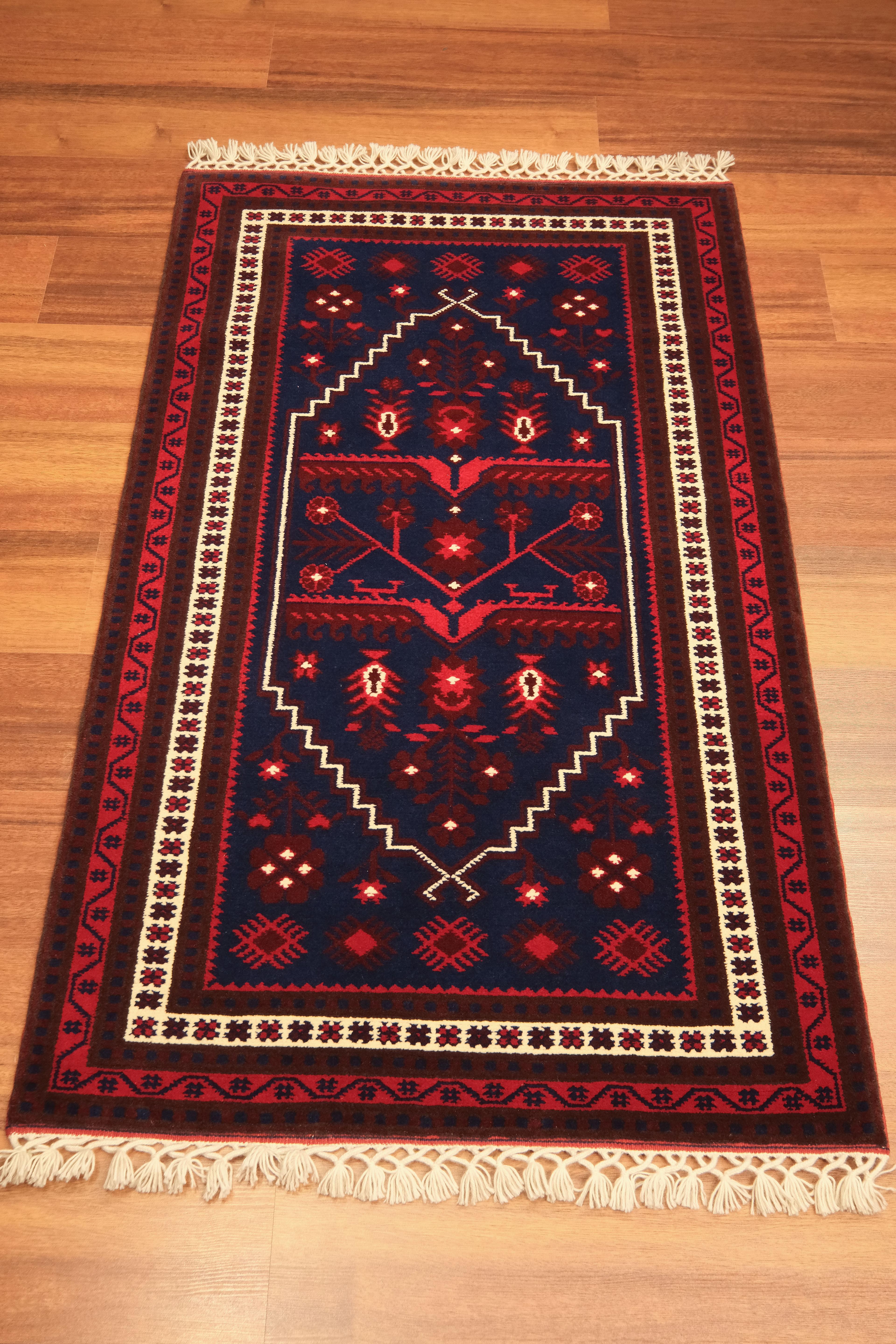 Öğretmenler Carpet Hand-Woven Yağcı Bedir Carpet 0931