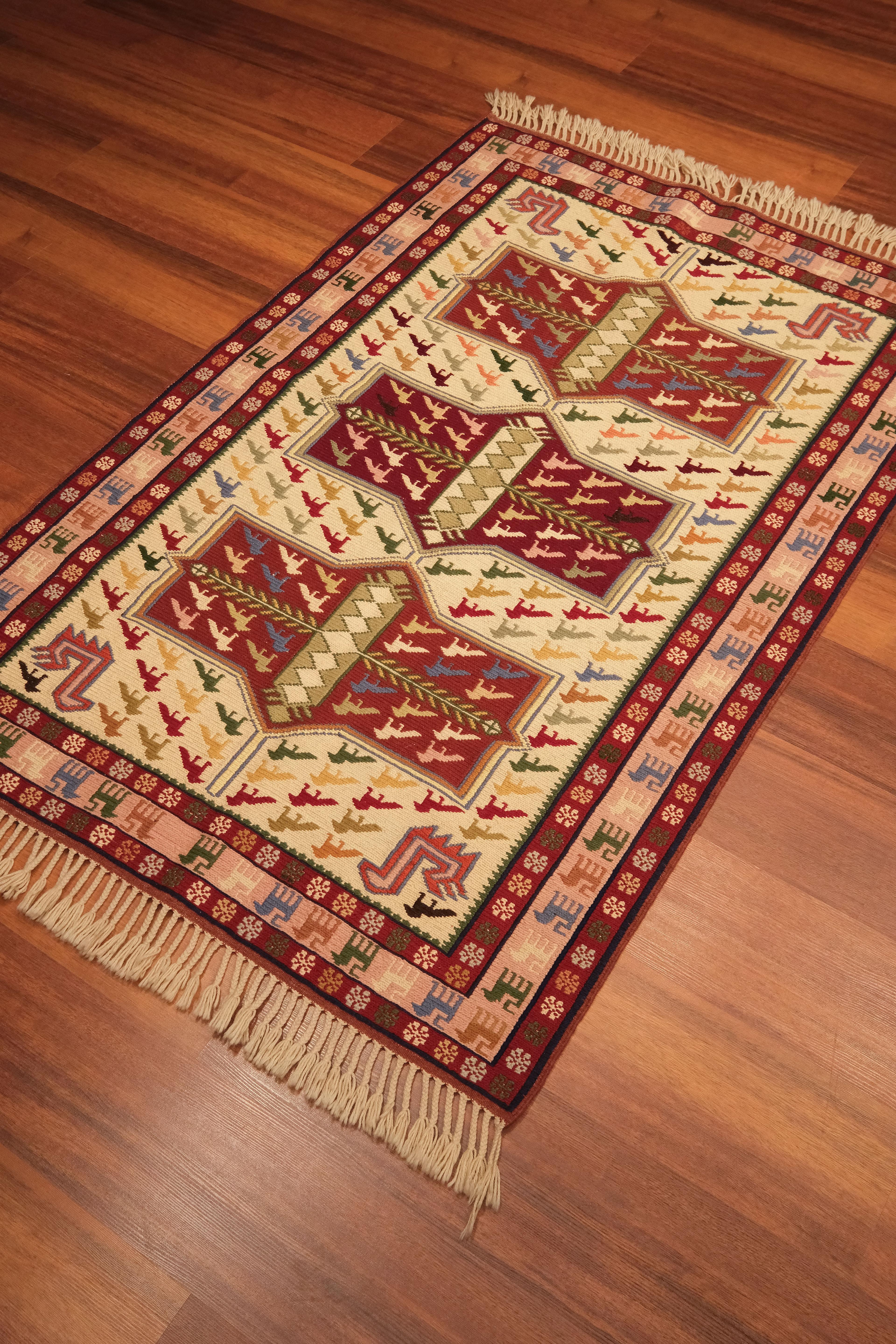 Öğretmenler Halı El Dokuma Sumak Kilim 8140Ç