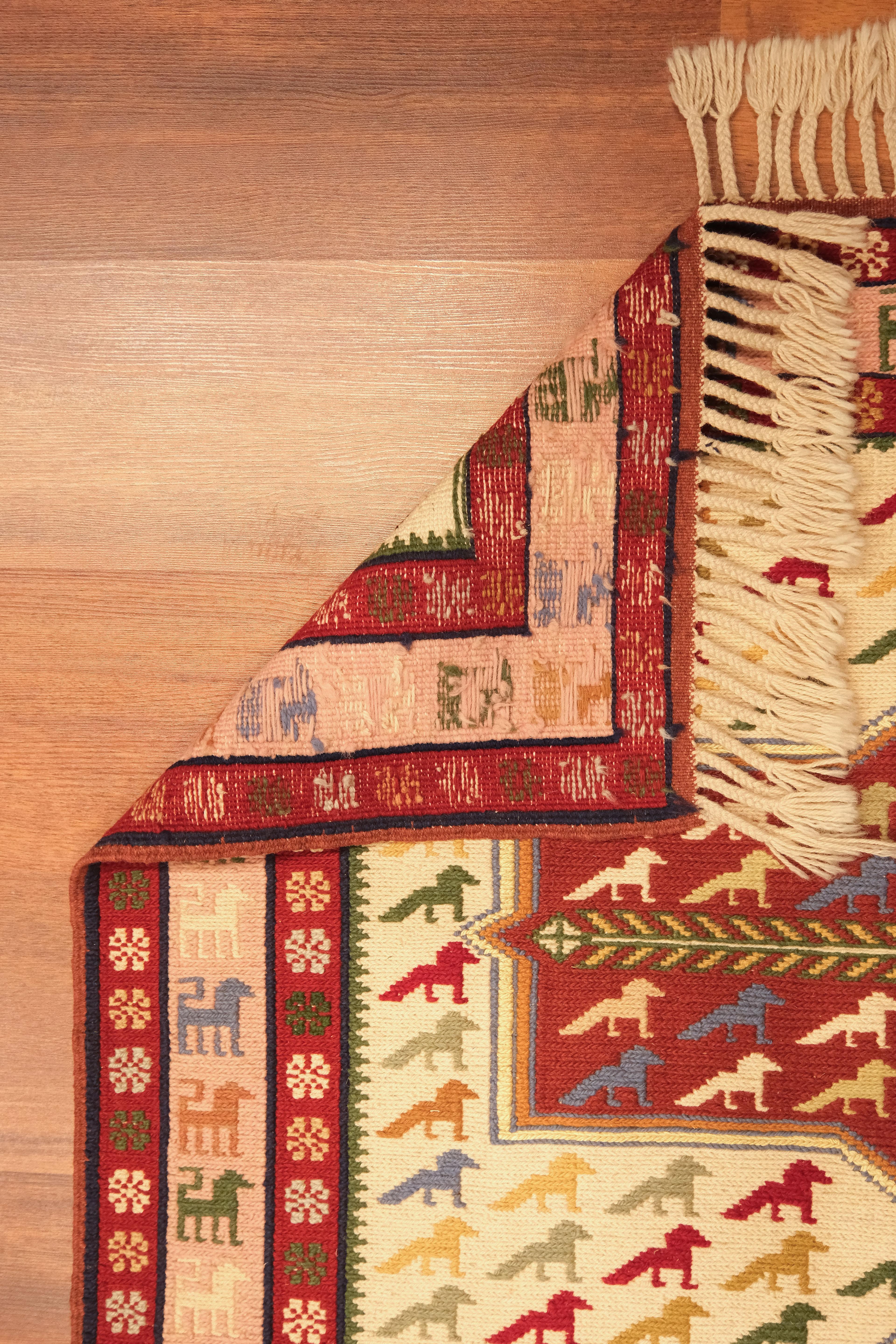 Öğretmenler Halı El Dokuma Sumak Kilim 8140Ç