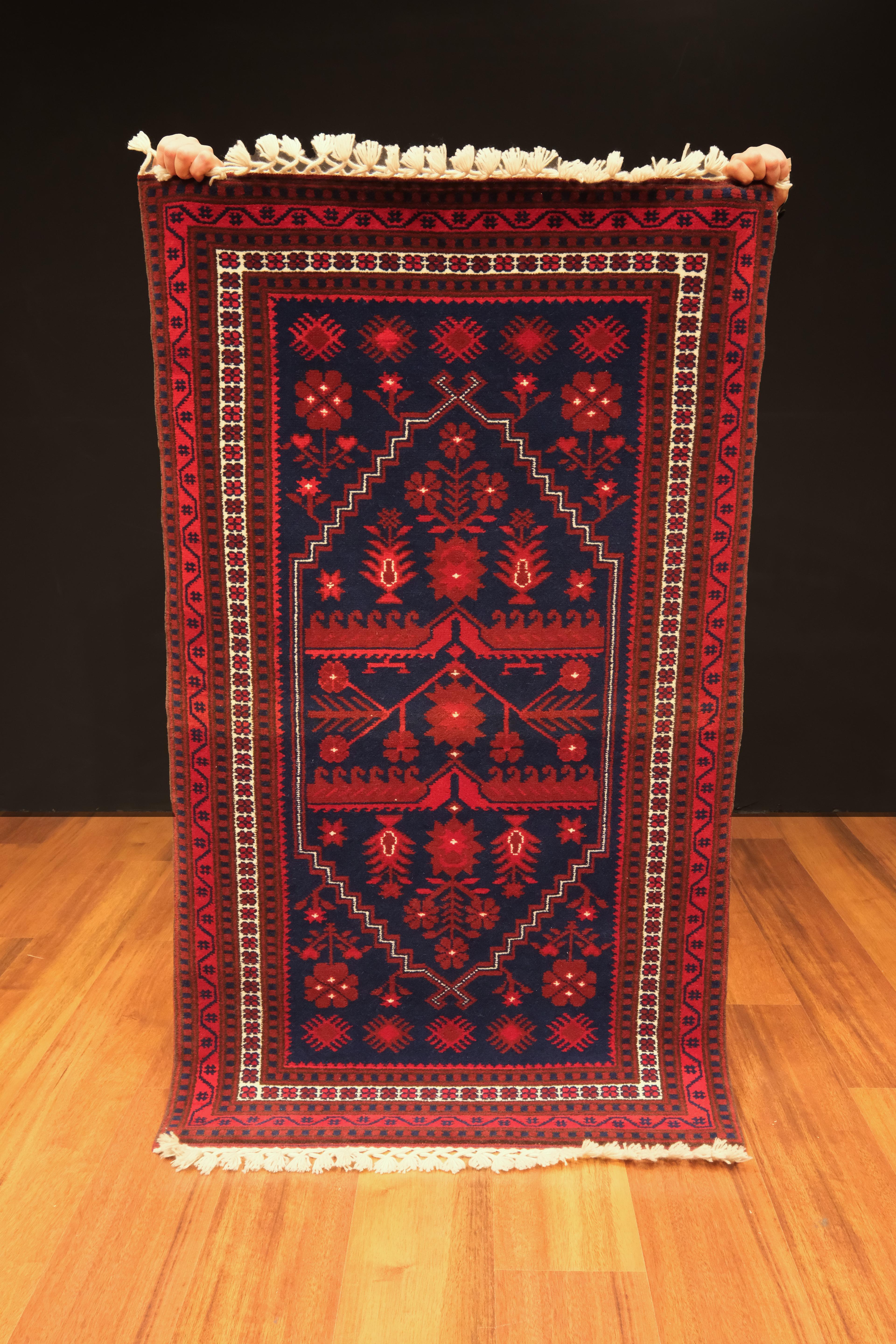 Öğretmenler Carpet Hand-Woven Yağcı Bedir Carpet 4557