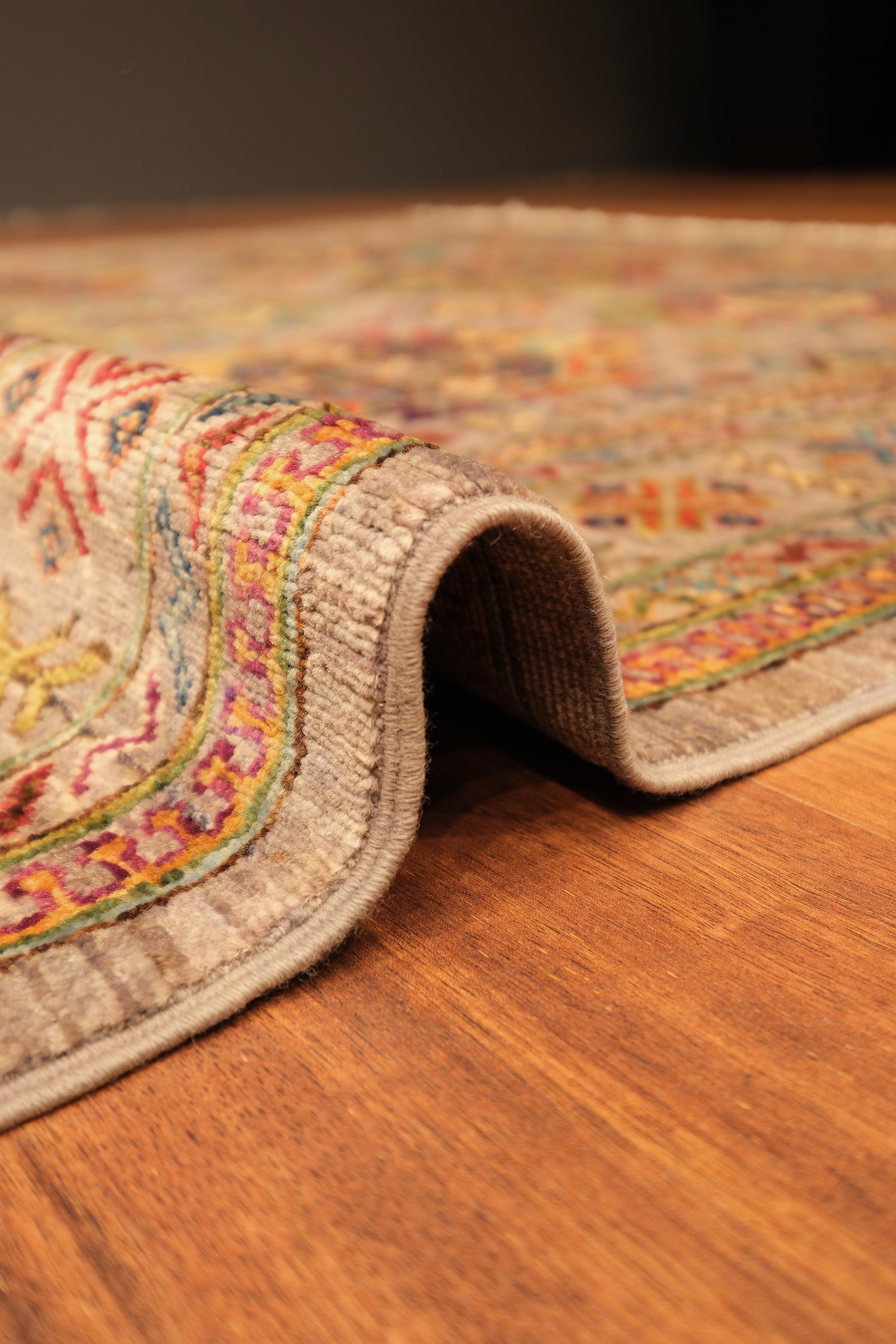 Öğretmenler Carpet Hand-Woven Bakhtiari 6804