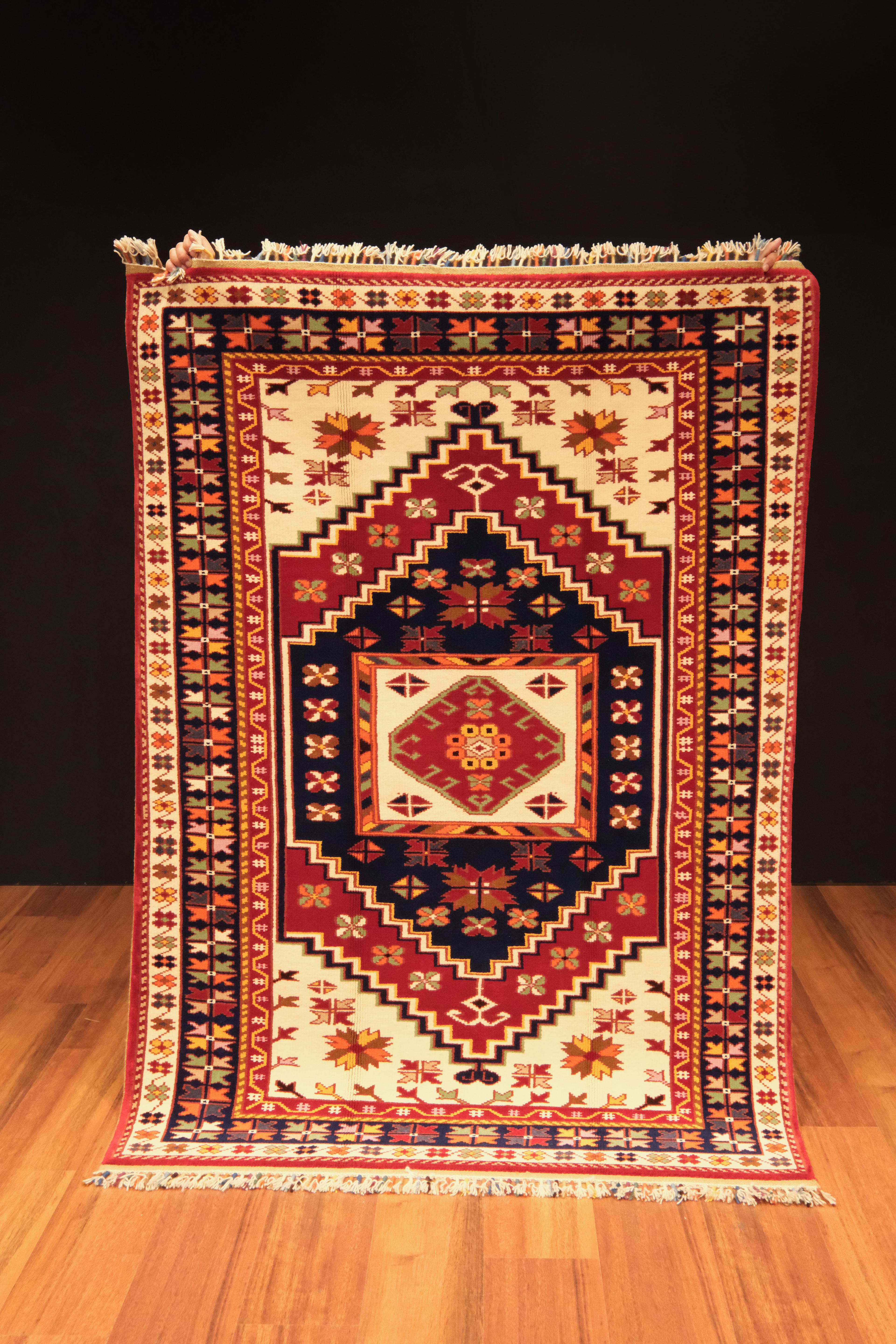 Öğretmenler Carpet Hand Woven Plain Yuntdağ 4960