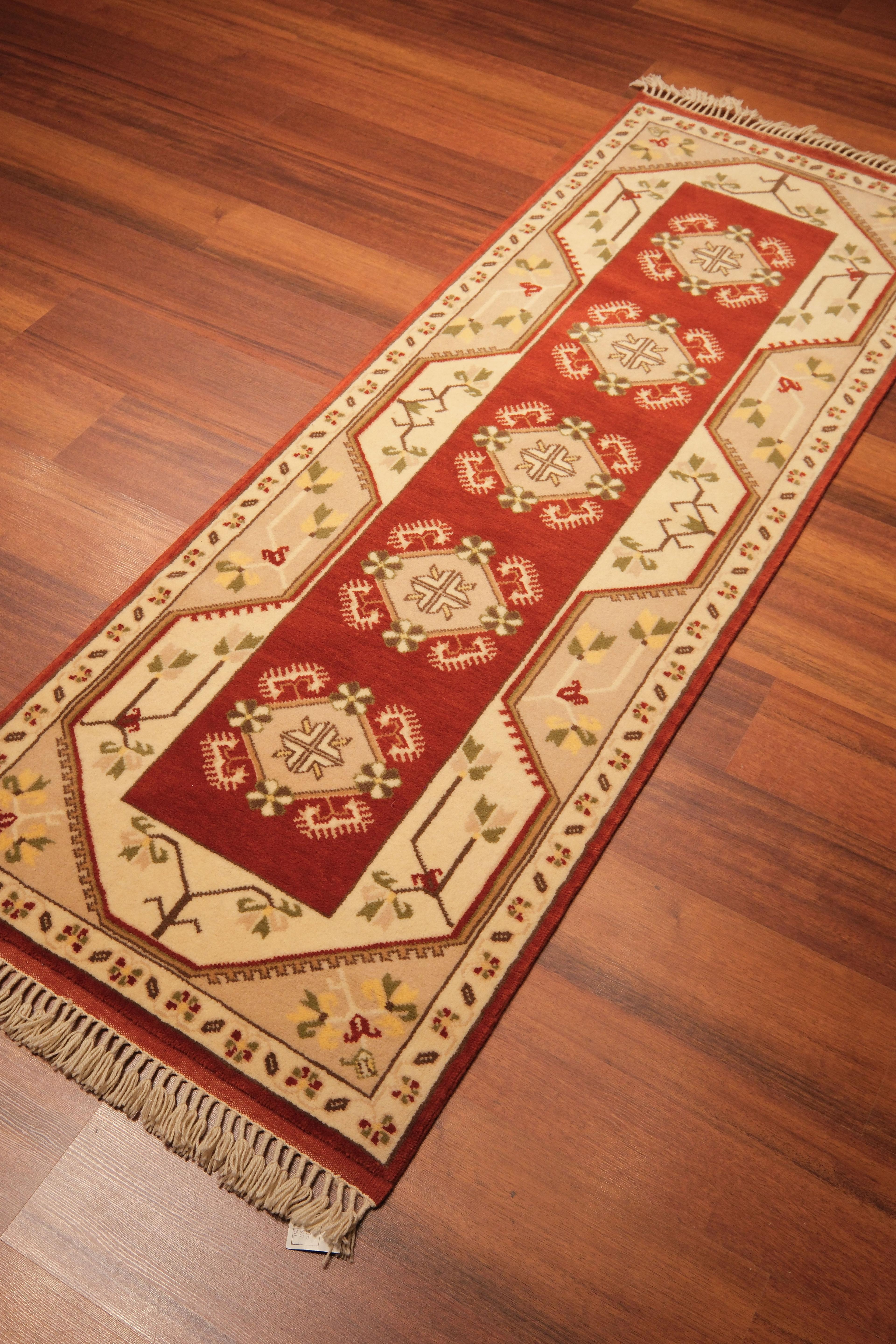 Öğretmenler Carpet Hand Woven Milas Carpet 9832