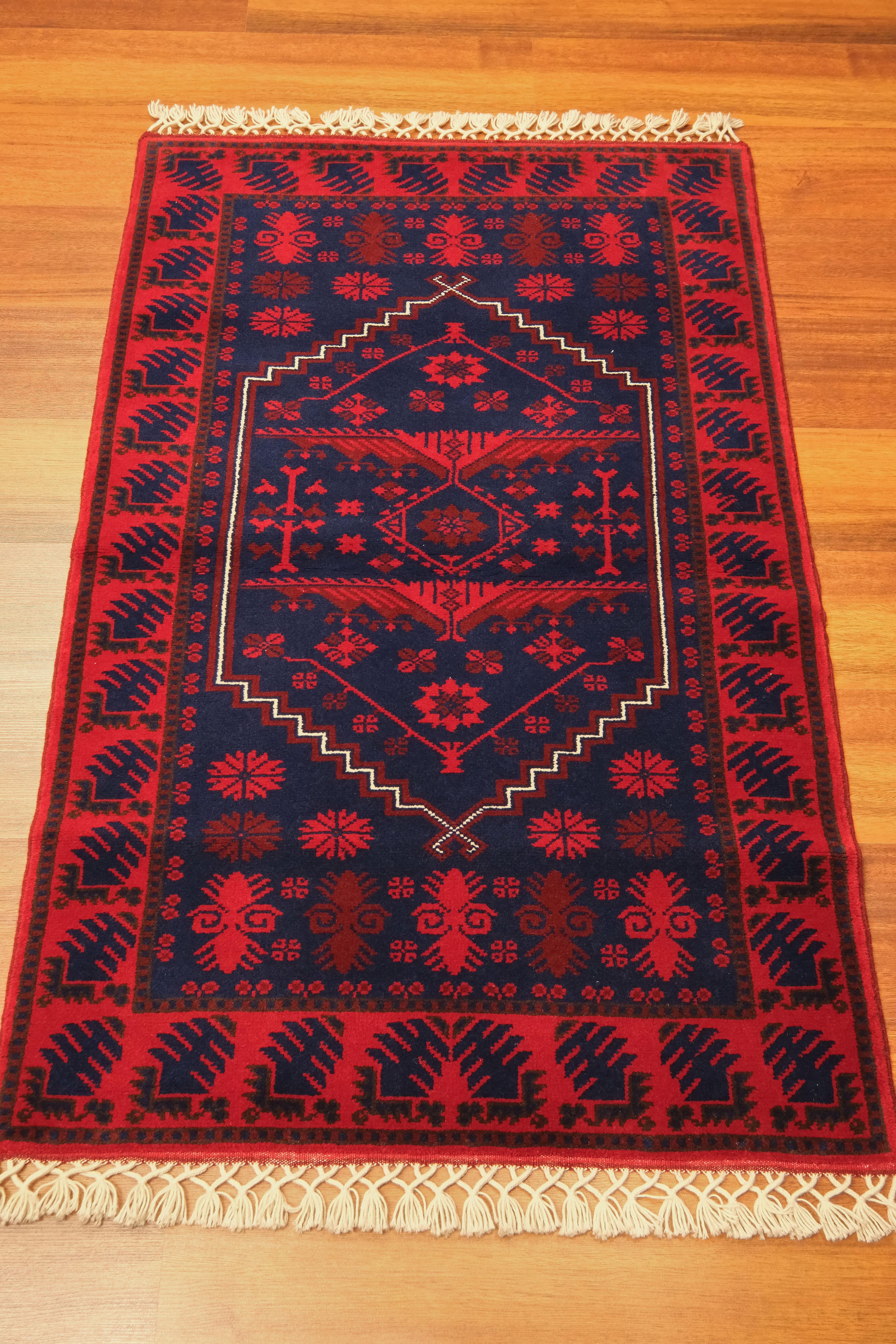 Öğretmenler Carpet Hand-Woven Yağcı Bedir Carpet 5938