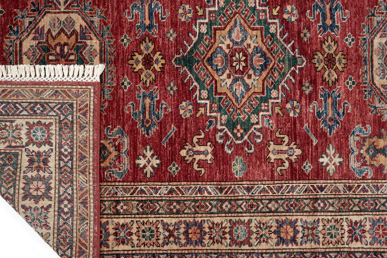 Carpet Hand Weaving Insaf Şirvan ÖDİŞ379