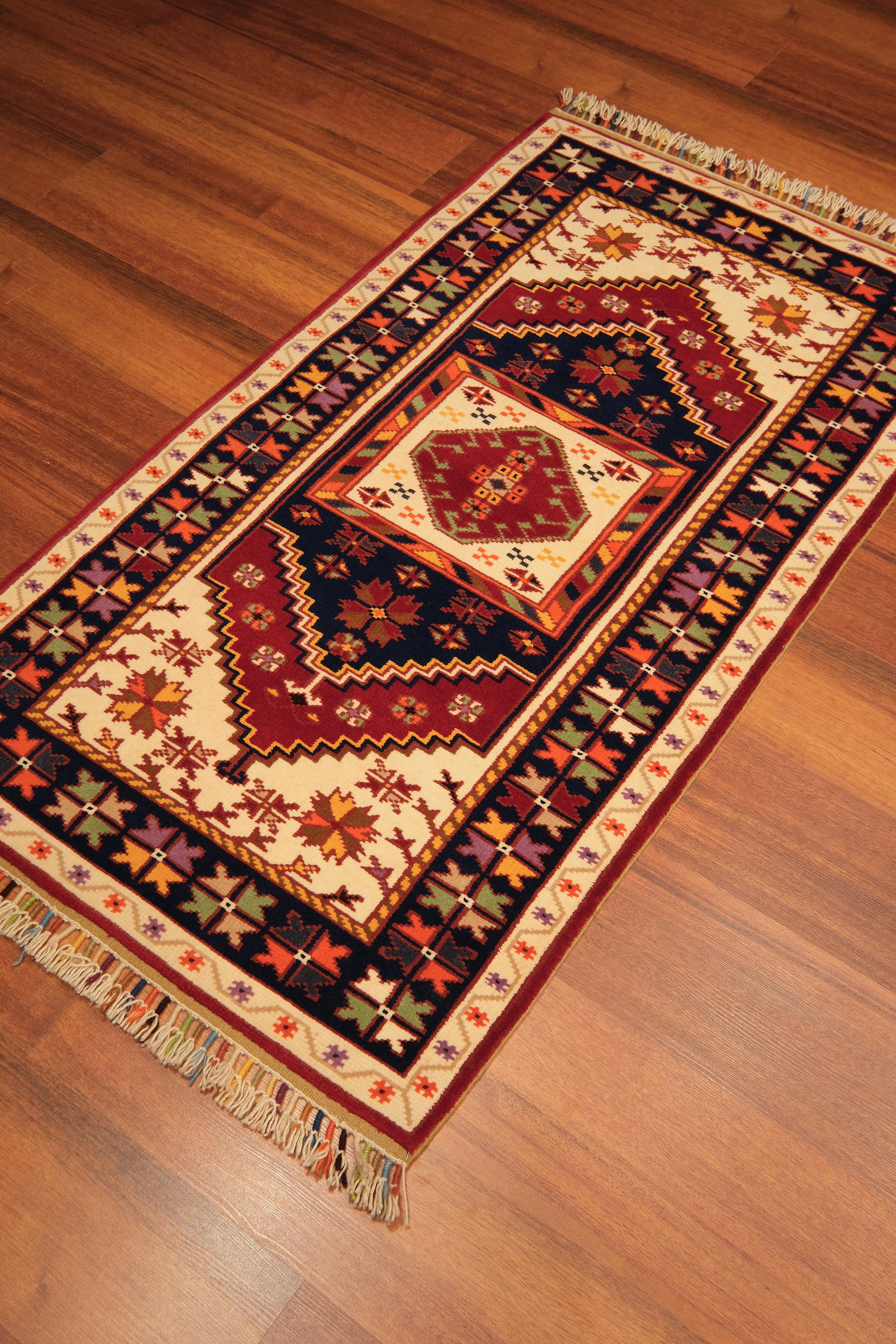 Öğretmenler Carpet Hand Woven Plain Yuntdağ 0468