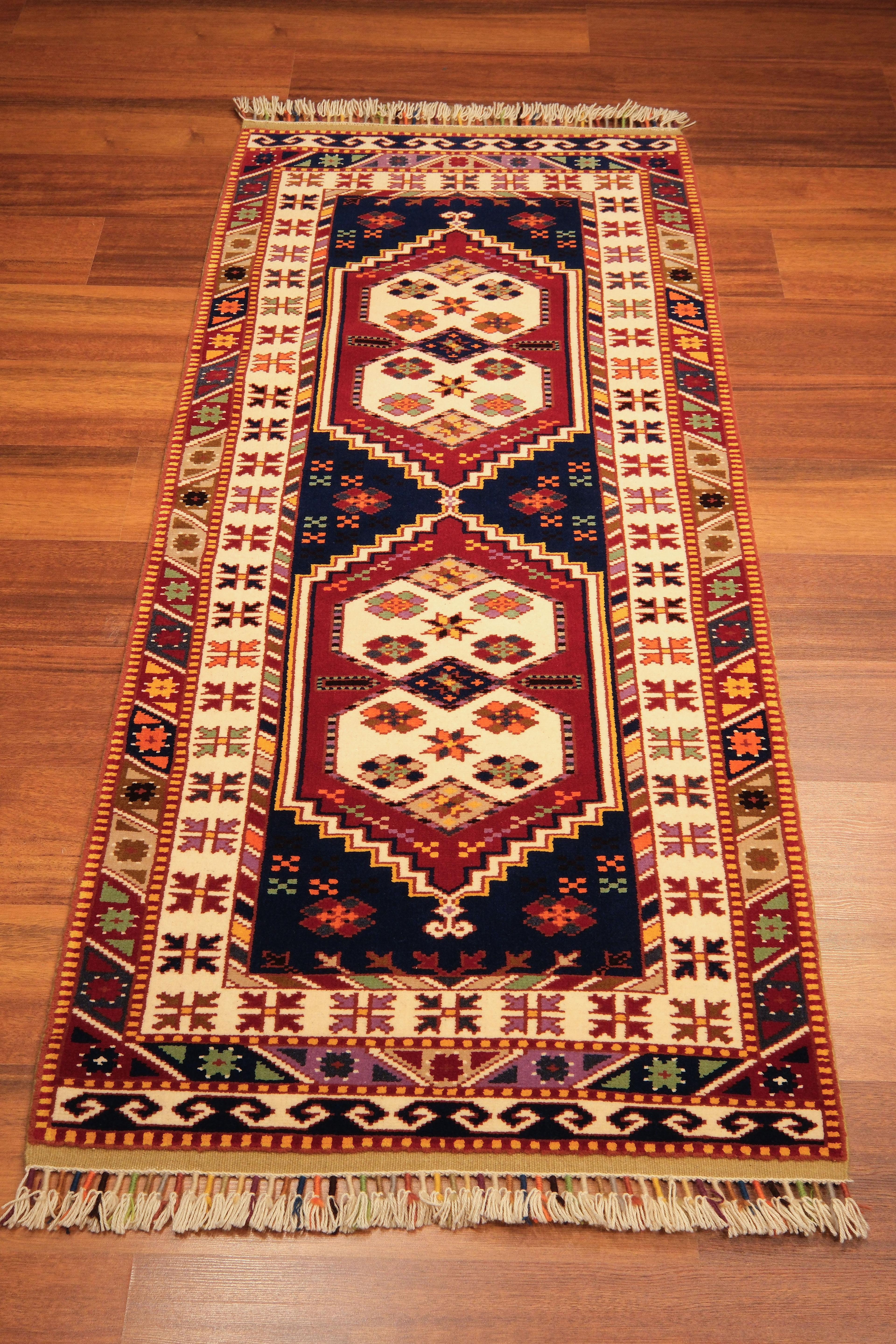 Öğretmenler Carpet Hand Woven Plain Yuntdağ 0901