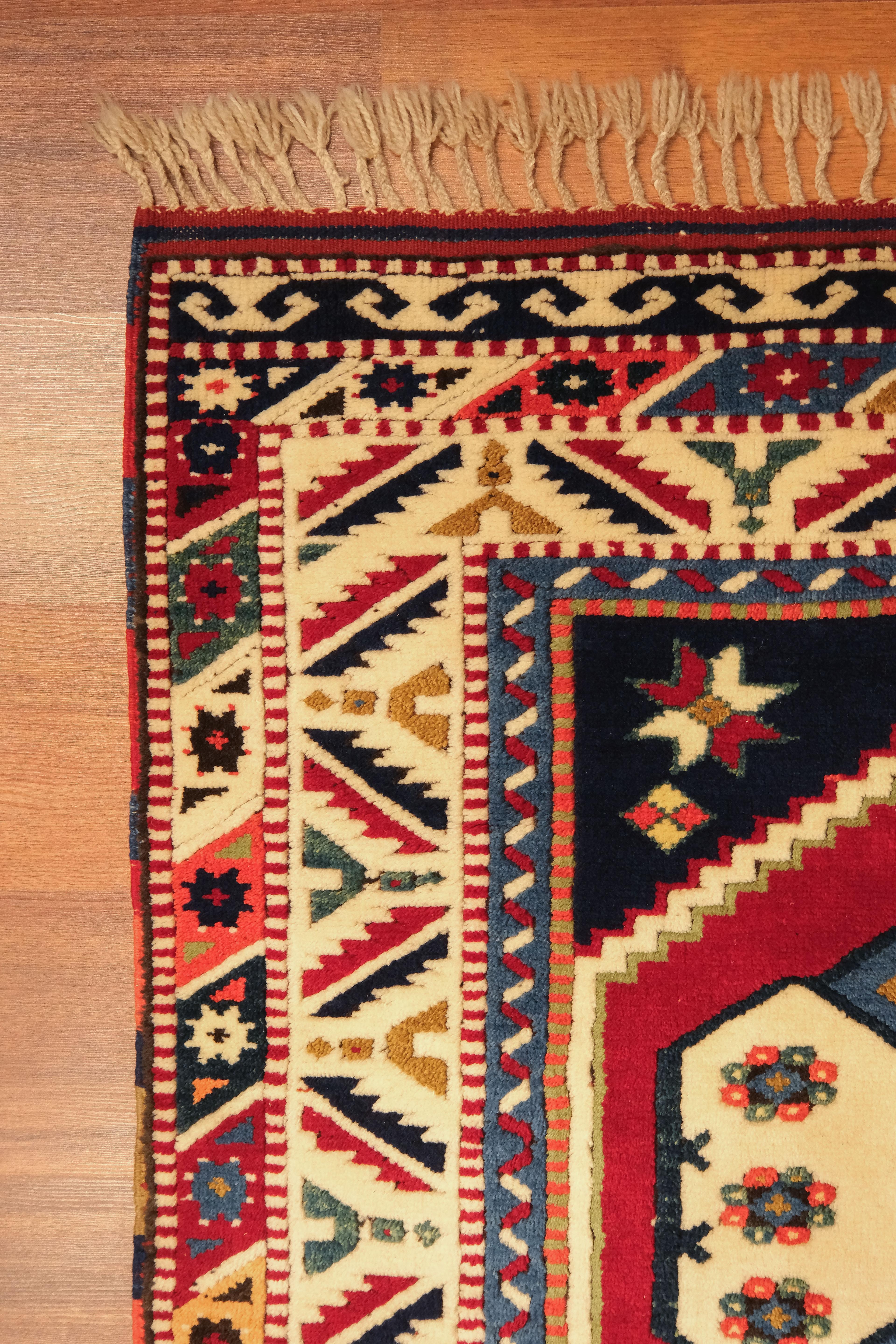 Öğretmenler Carpet Hand Woven Prayer Rug Yuntdağ 5815