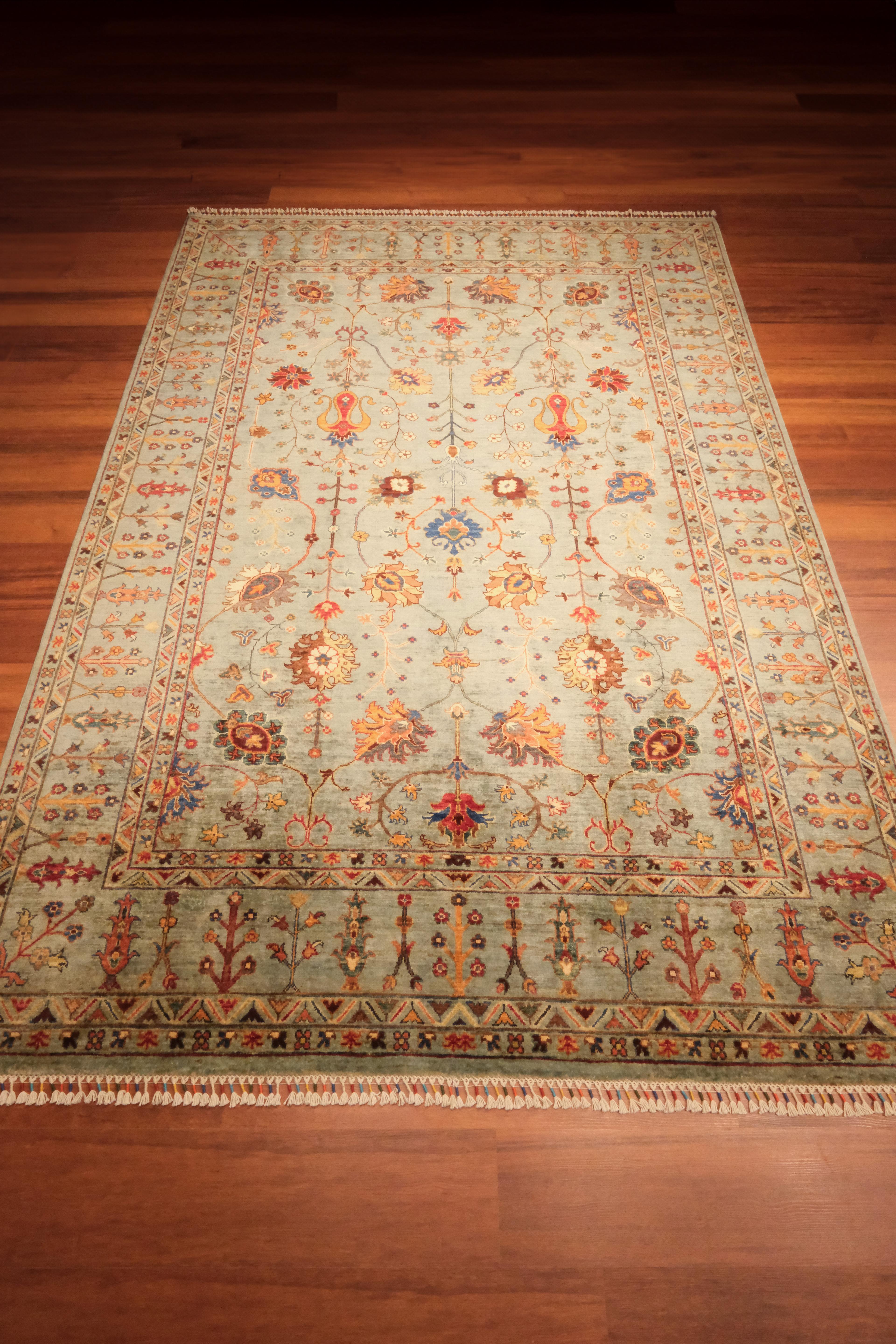 Öğretmenler Carpet Hand Woven Sultani Rug 9690