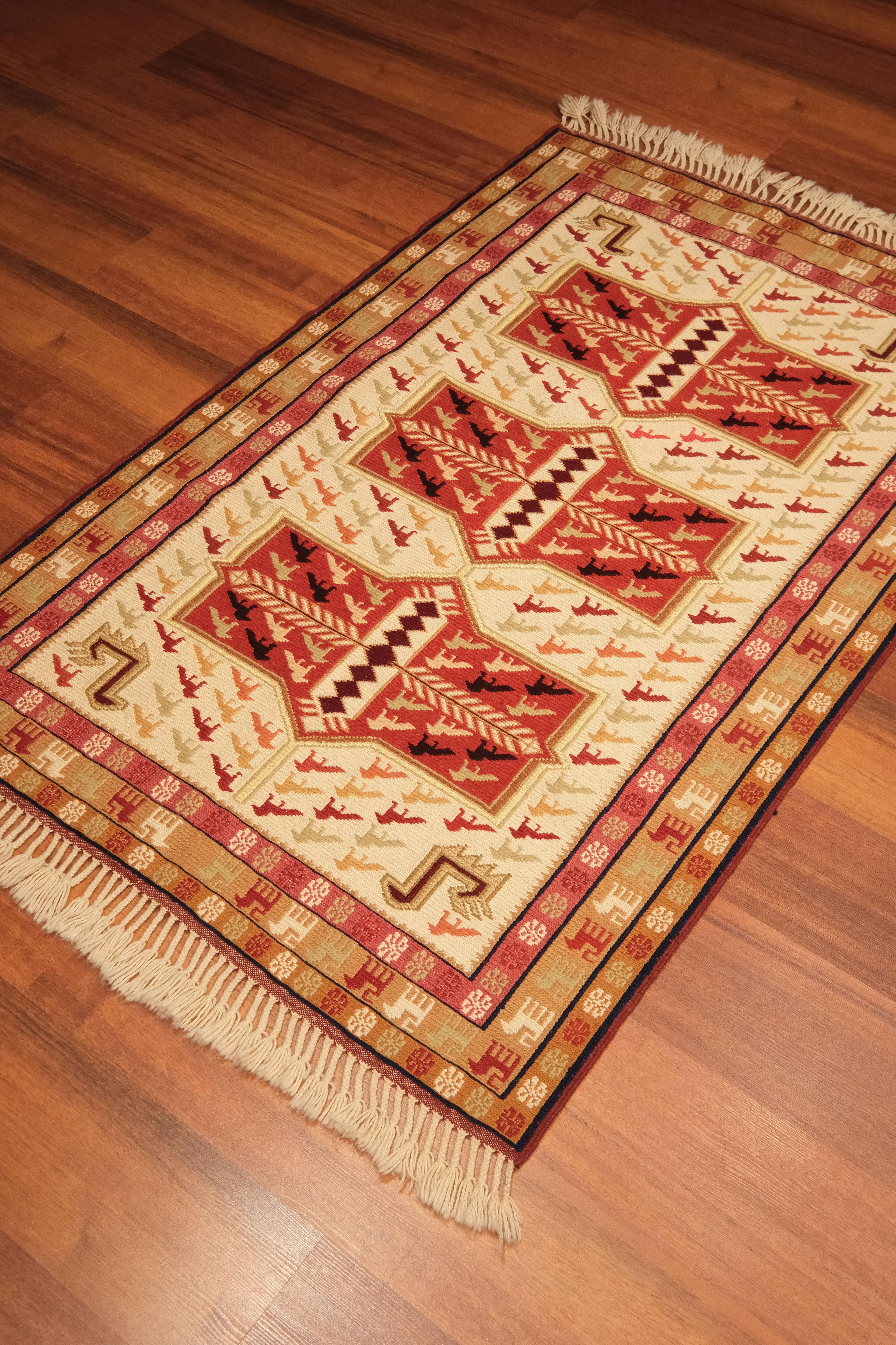 Öğretmenler Carpet Hand Woven Sumak Rug 1403