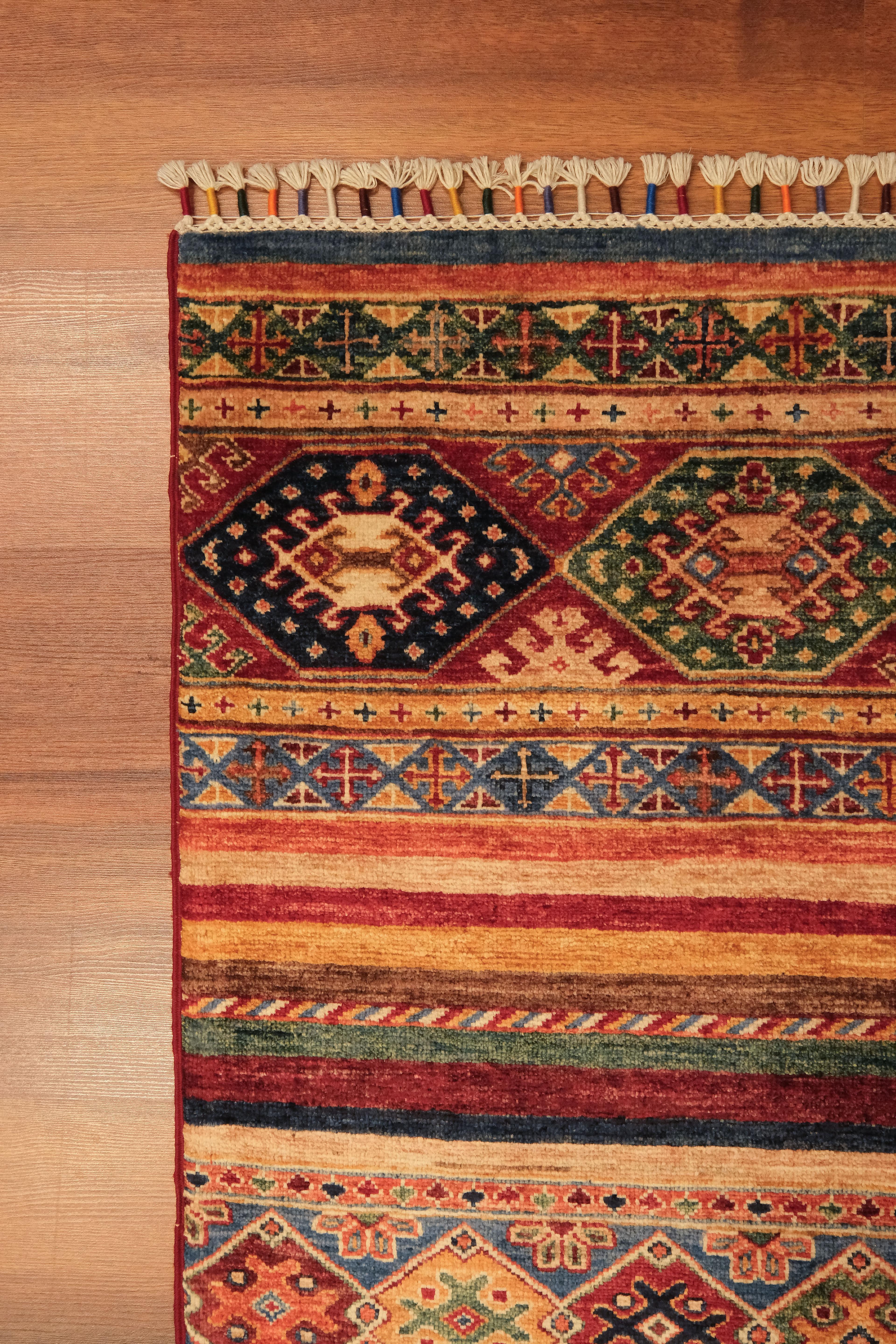 Öğretmenler Carpet Hand-Woven Bakhtiari 1323