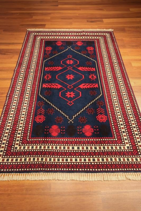 Öğretmenler Carpet Hand-Woven Yağcı Bedir Carpet 3119