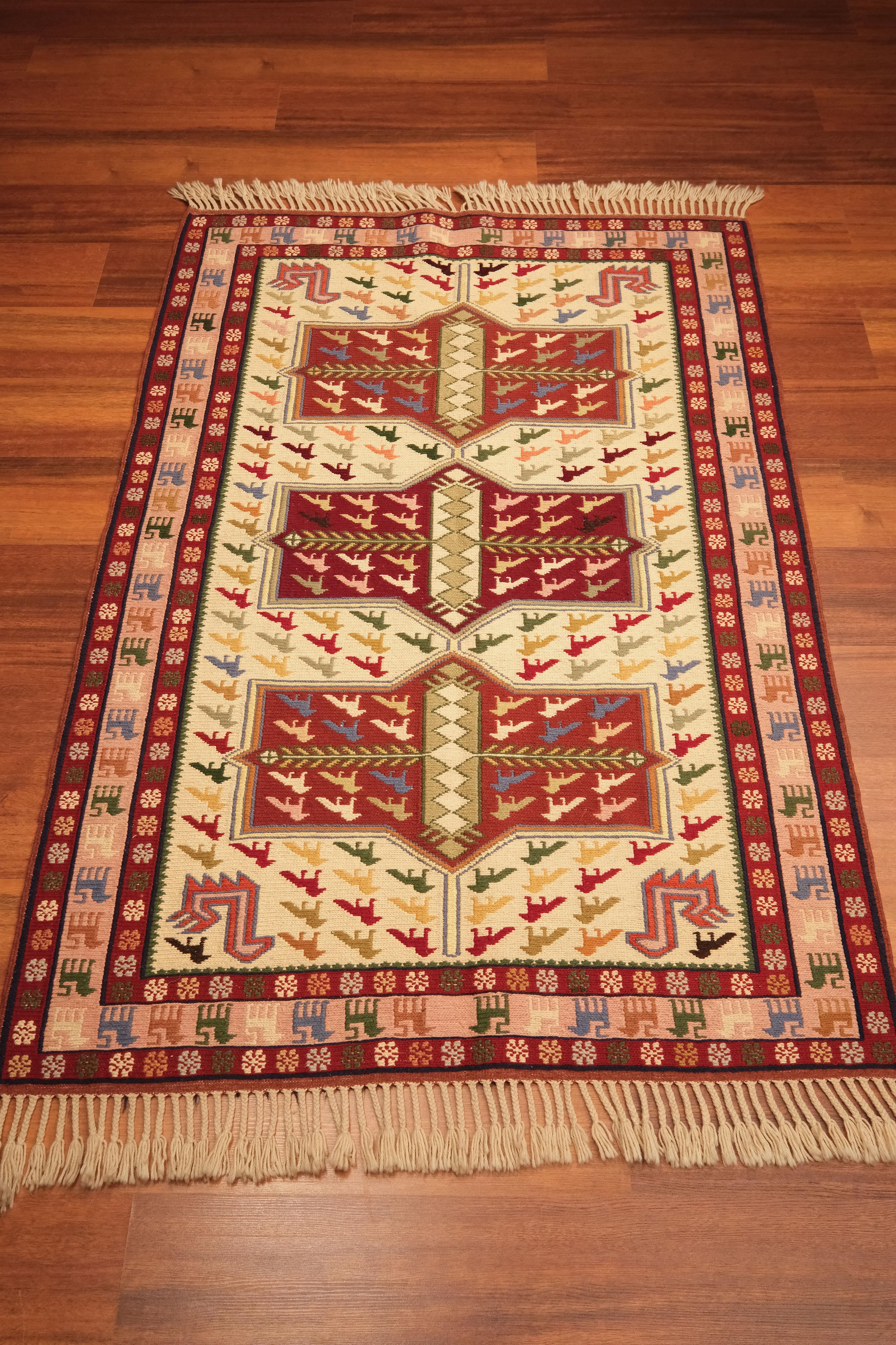 Öğretmenler Halı El Dokuma Sumak Kilim 8140Ç