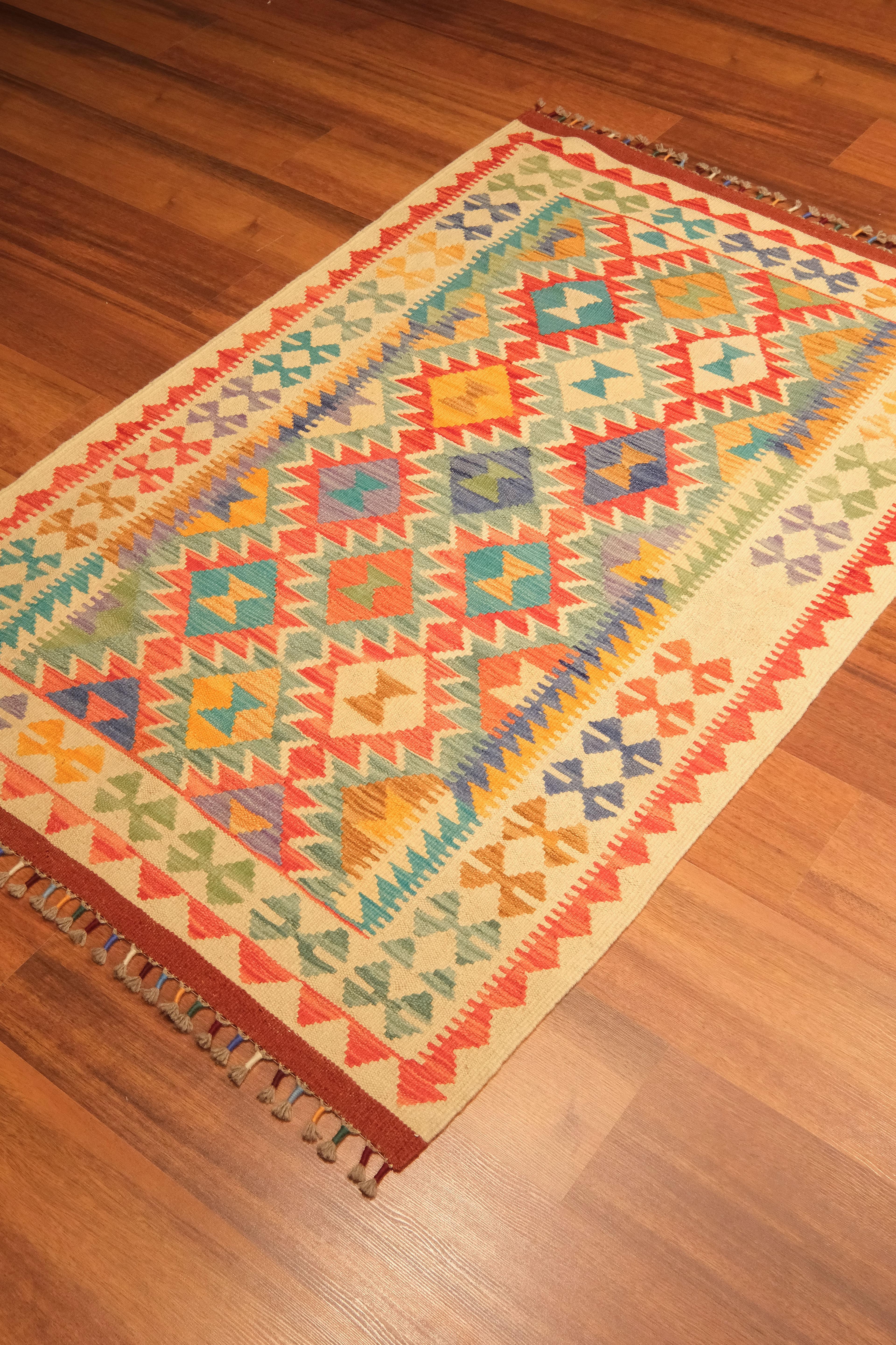 Öğretmenler Halı El Dokuma Kilim 7566