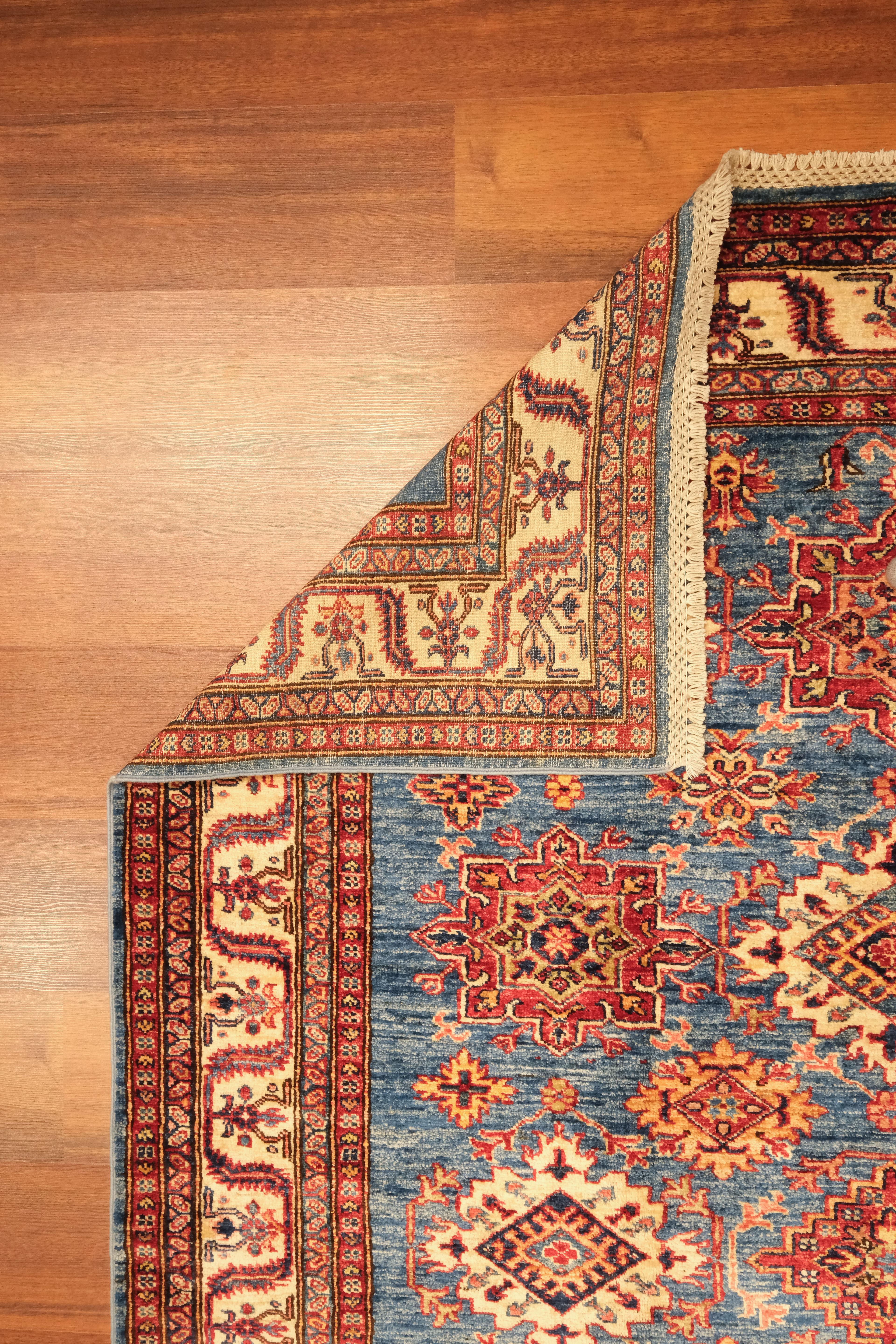 Öğretmenler Carpet Hand Woven Shirvan Carpet 1639