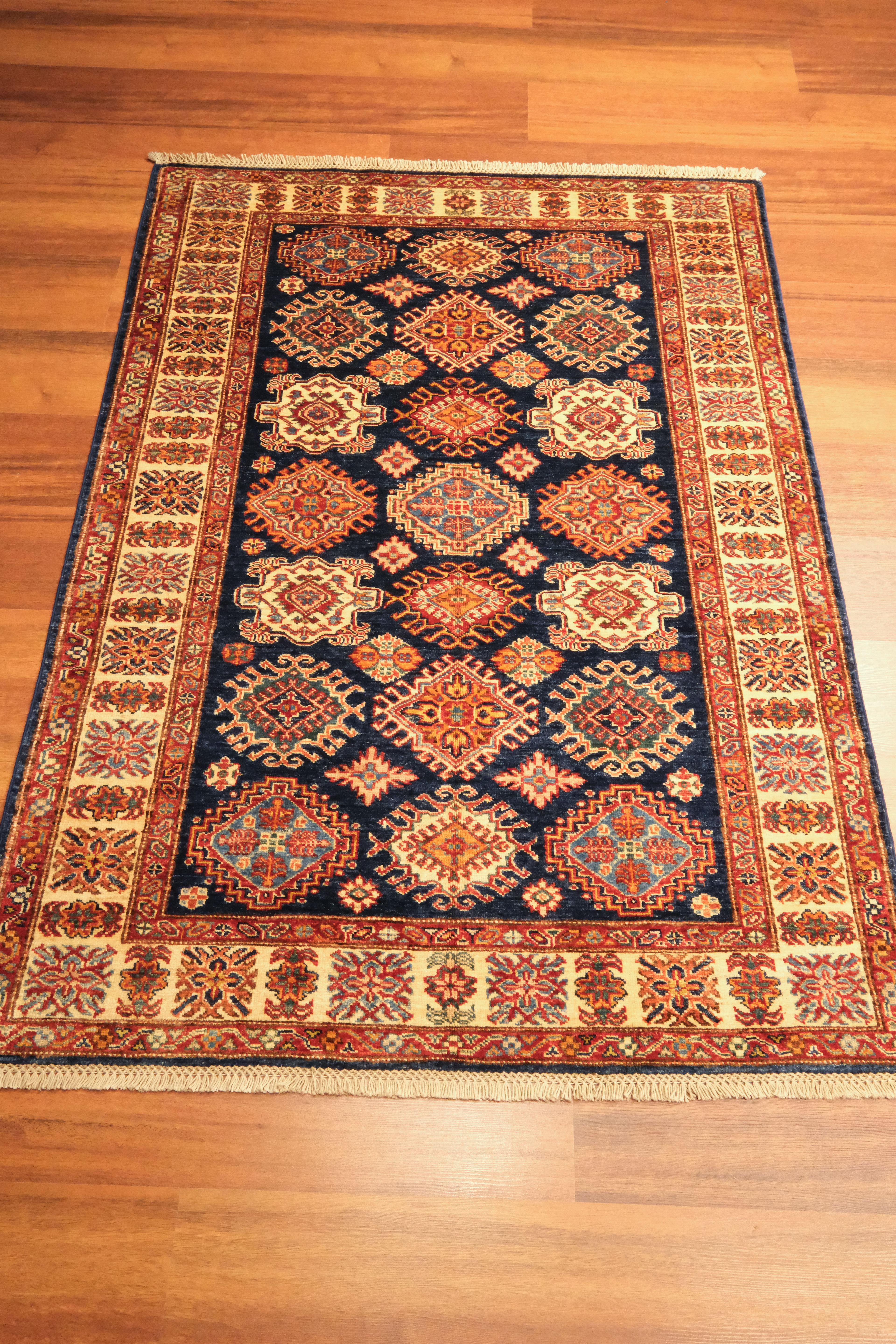 Öğretmenler Carpet Hand Woven Shirvan Carpet 1745