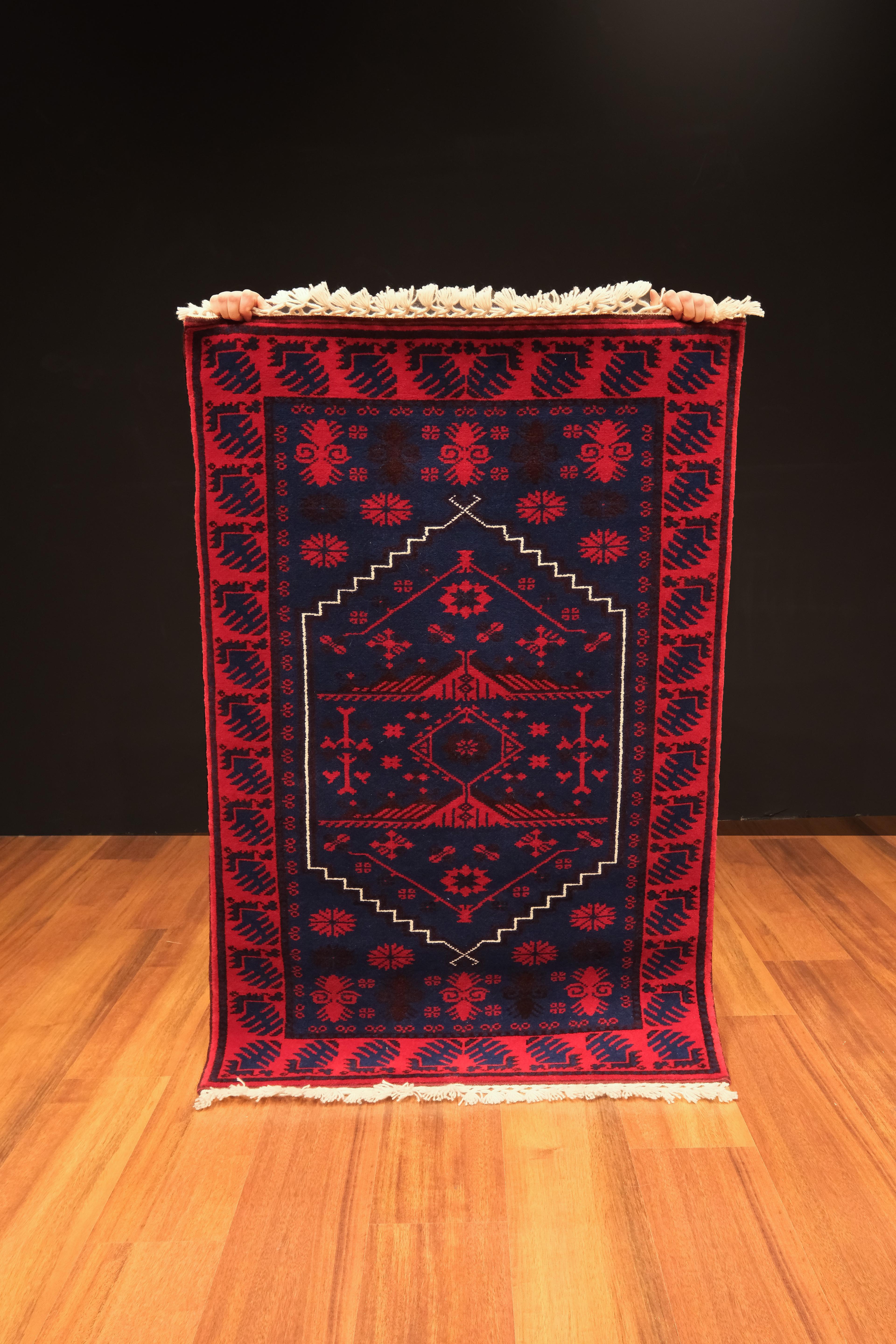 Öğretmenler Carpet Hand-Woven Yağcı Bedir Carpet 4533