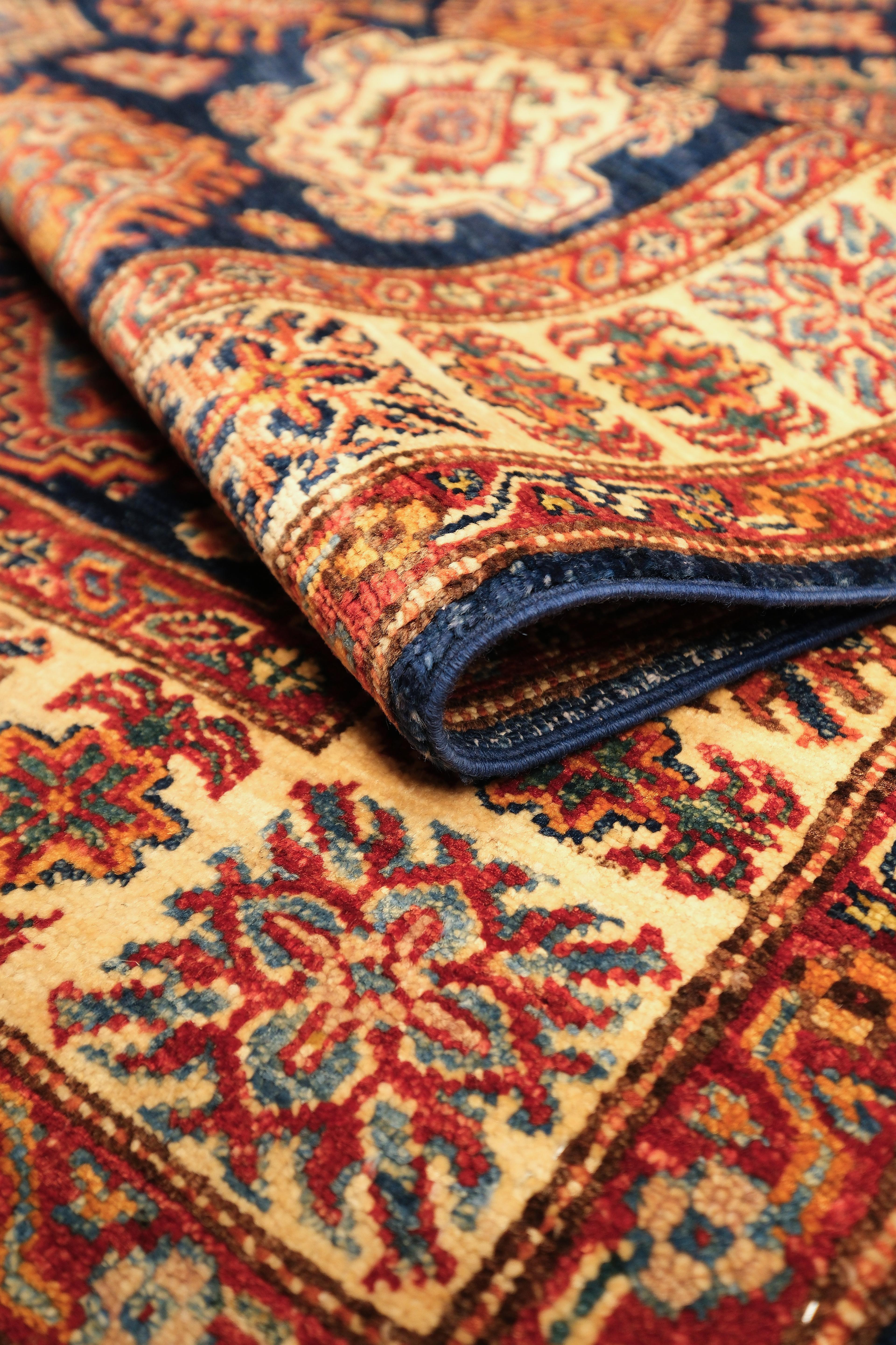 Öğretmenler Carpet Hand Woven Shirvan Carpet 1745