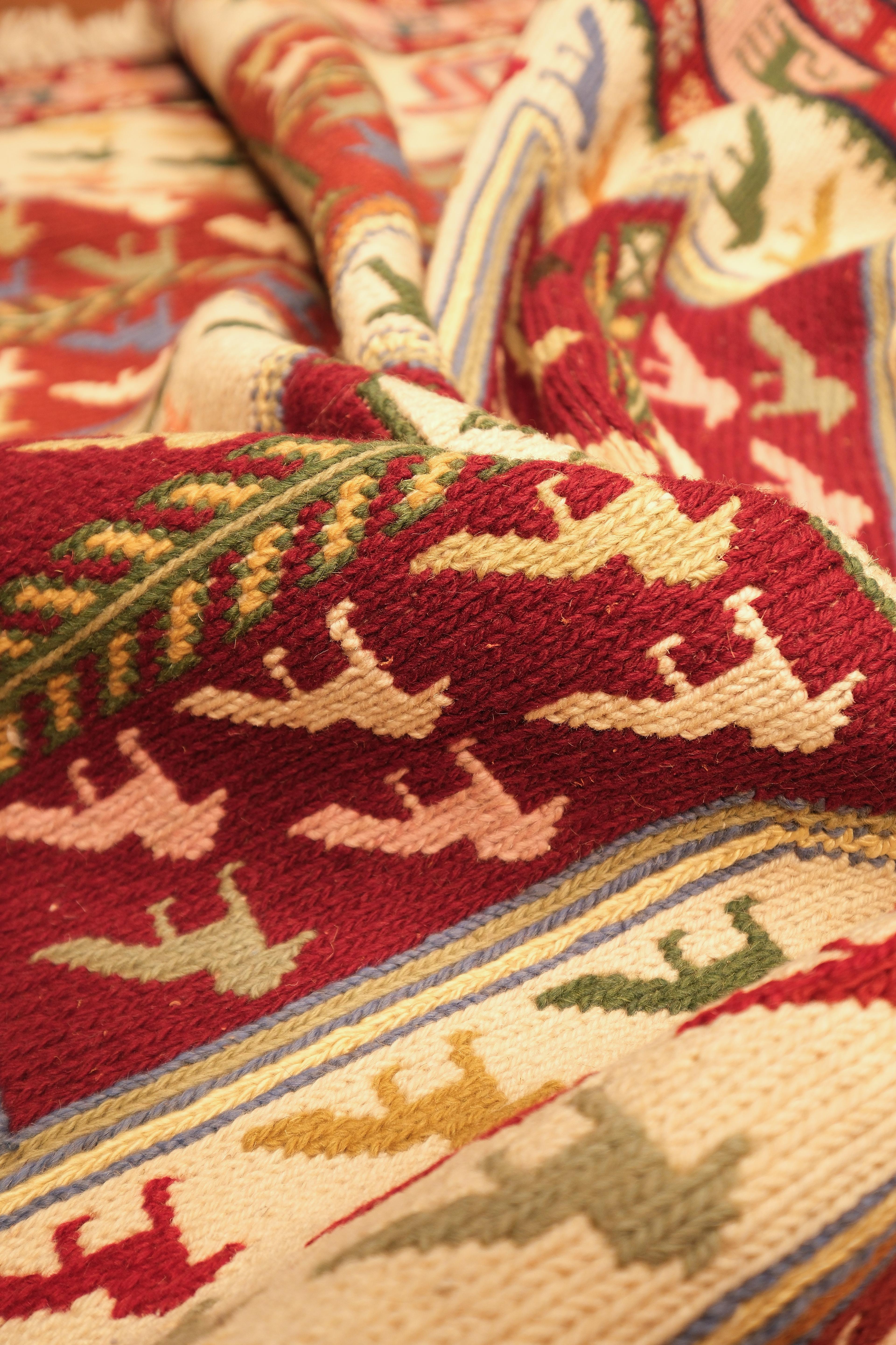 Öğretmenler Halı El Dokuma Sumak Kilim 8140Ç