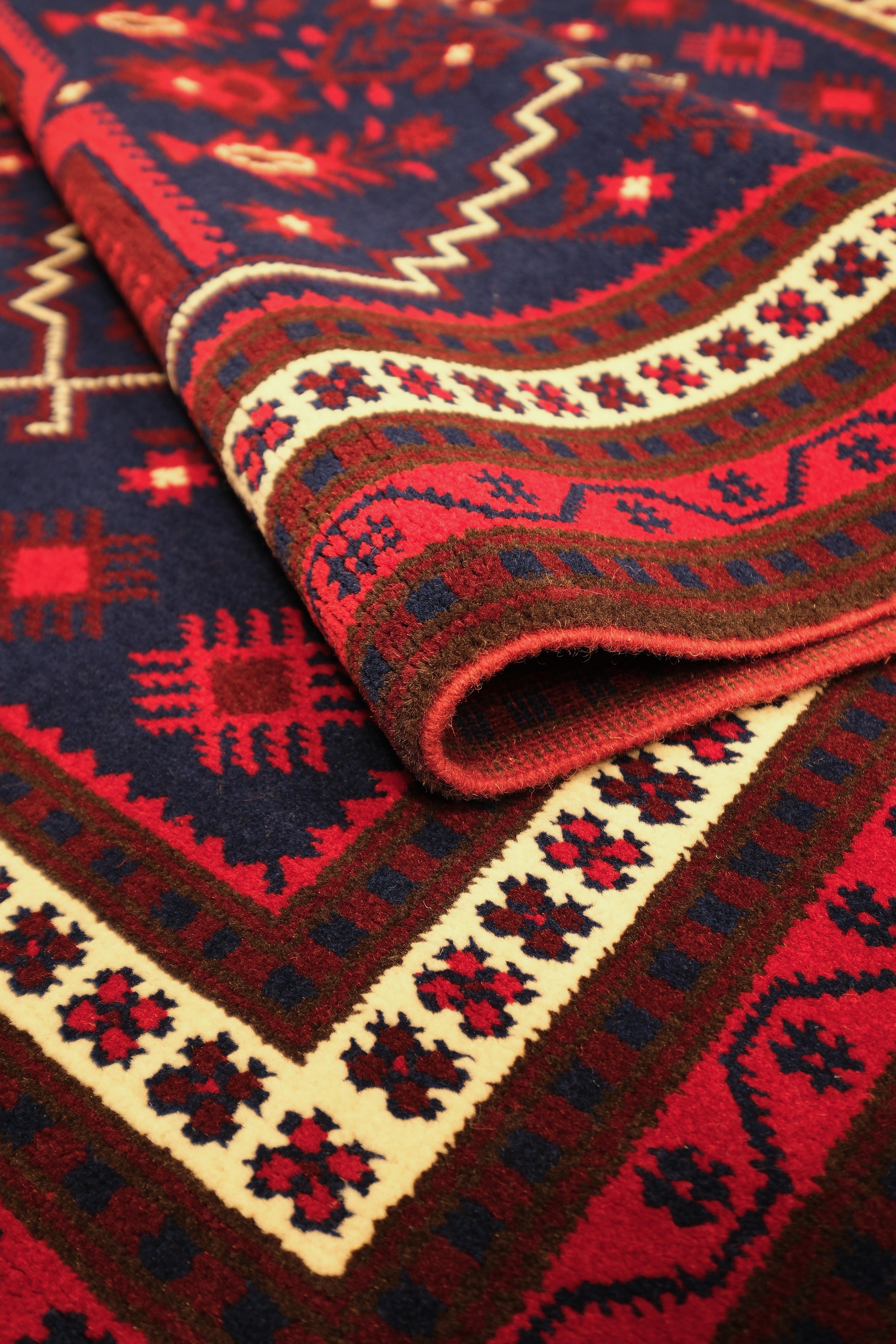 Öğretmenler Carpet Hand-Woven Yağcı Bedir Carpet 0931