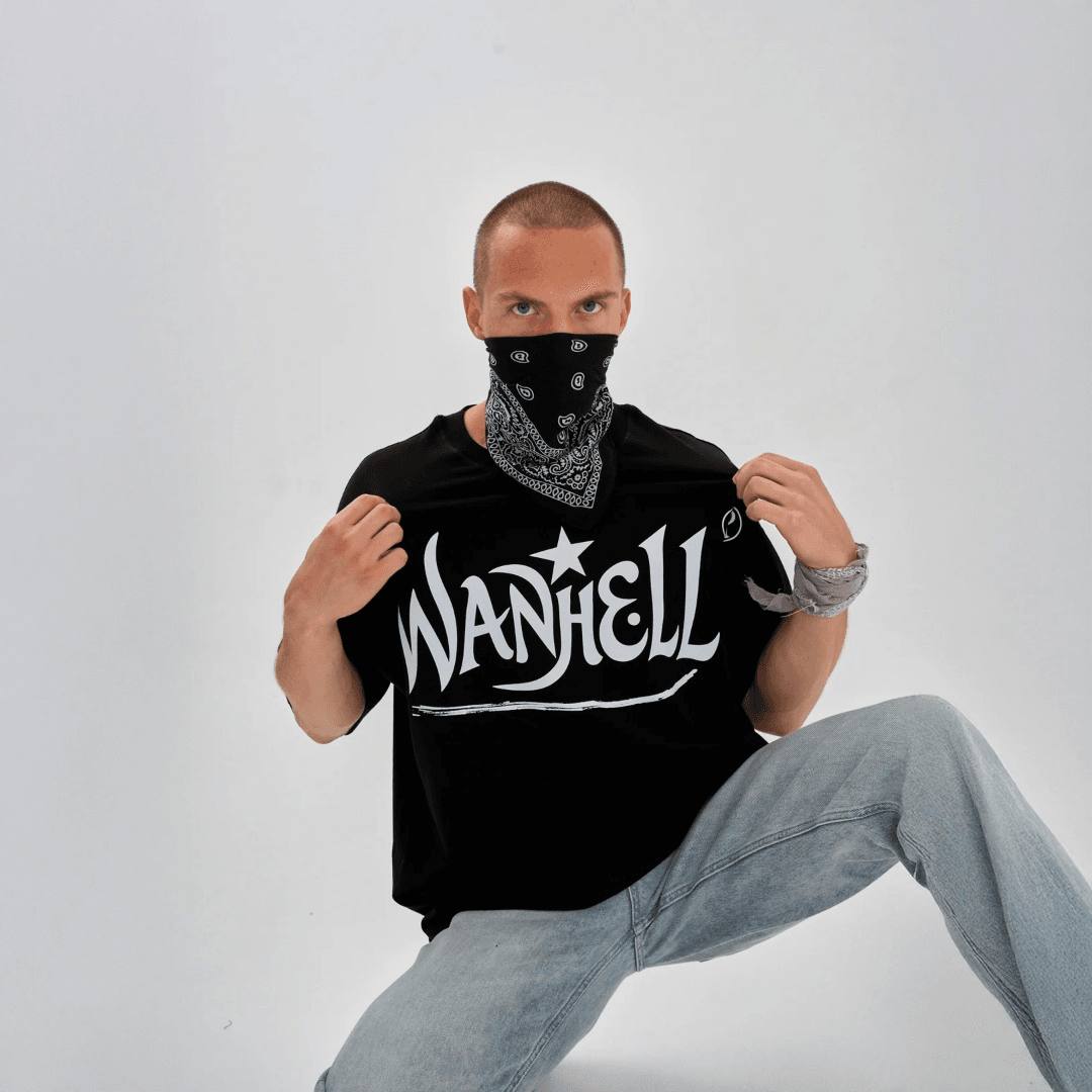 HELLSTAR - T-SHIRT - SİYAH