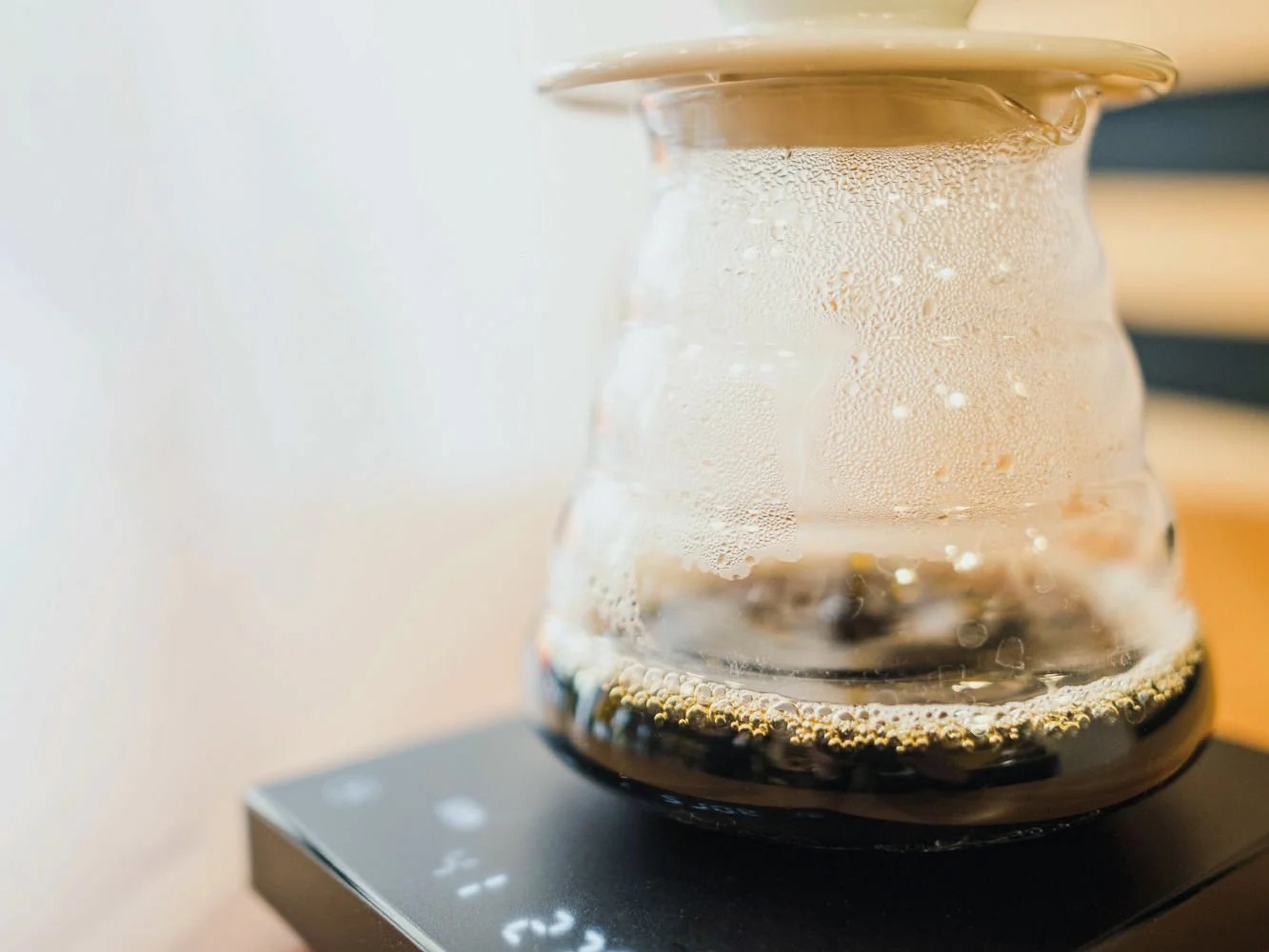 V60 - Kahve Servis Sürahisi | Dripper Altlığı