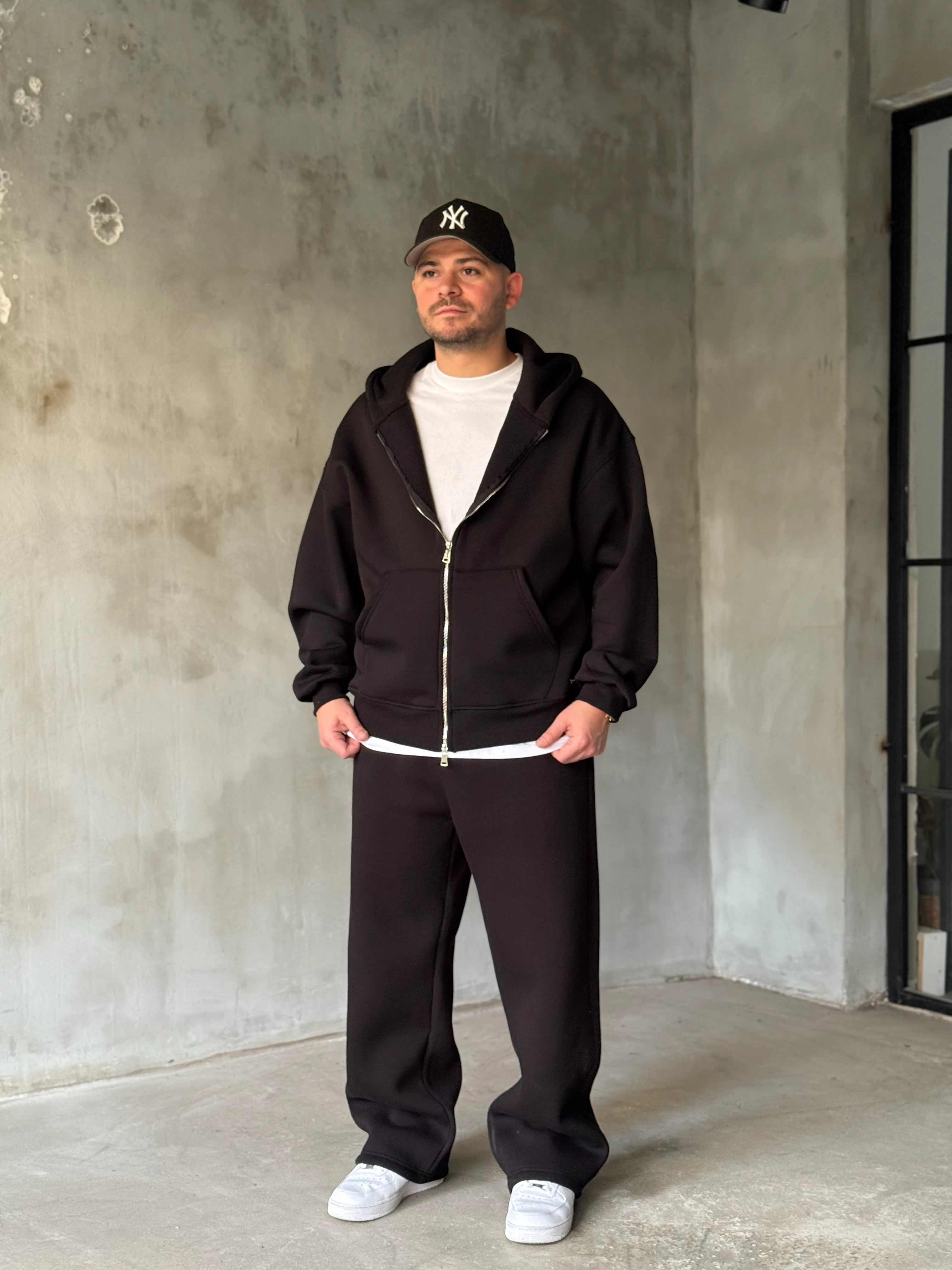 Siyah Çift Fermuarlı Eşofman Takımı