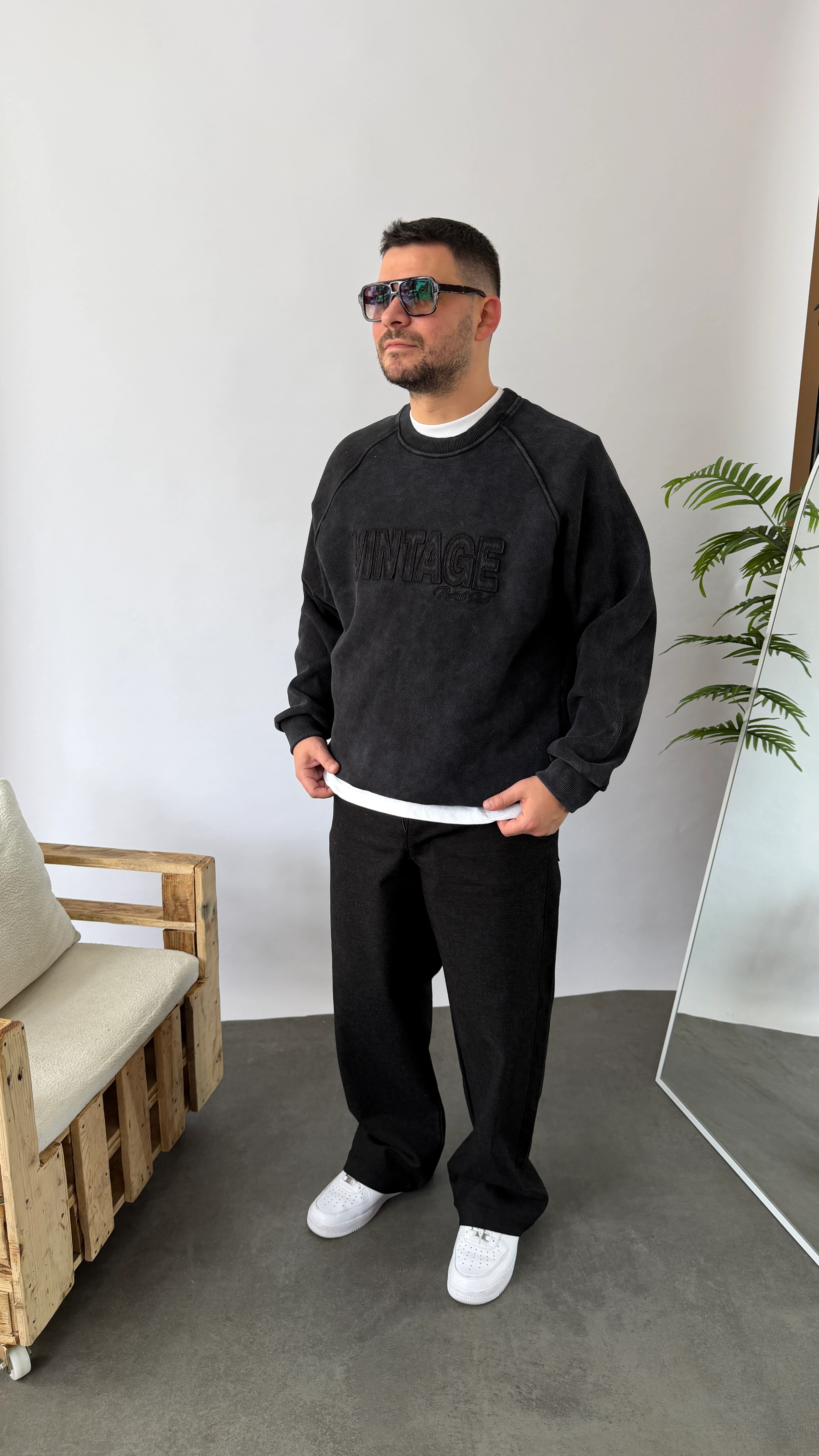 Vintage Nakışlı Oversize Yıkamalı Sweatshirt