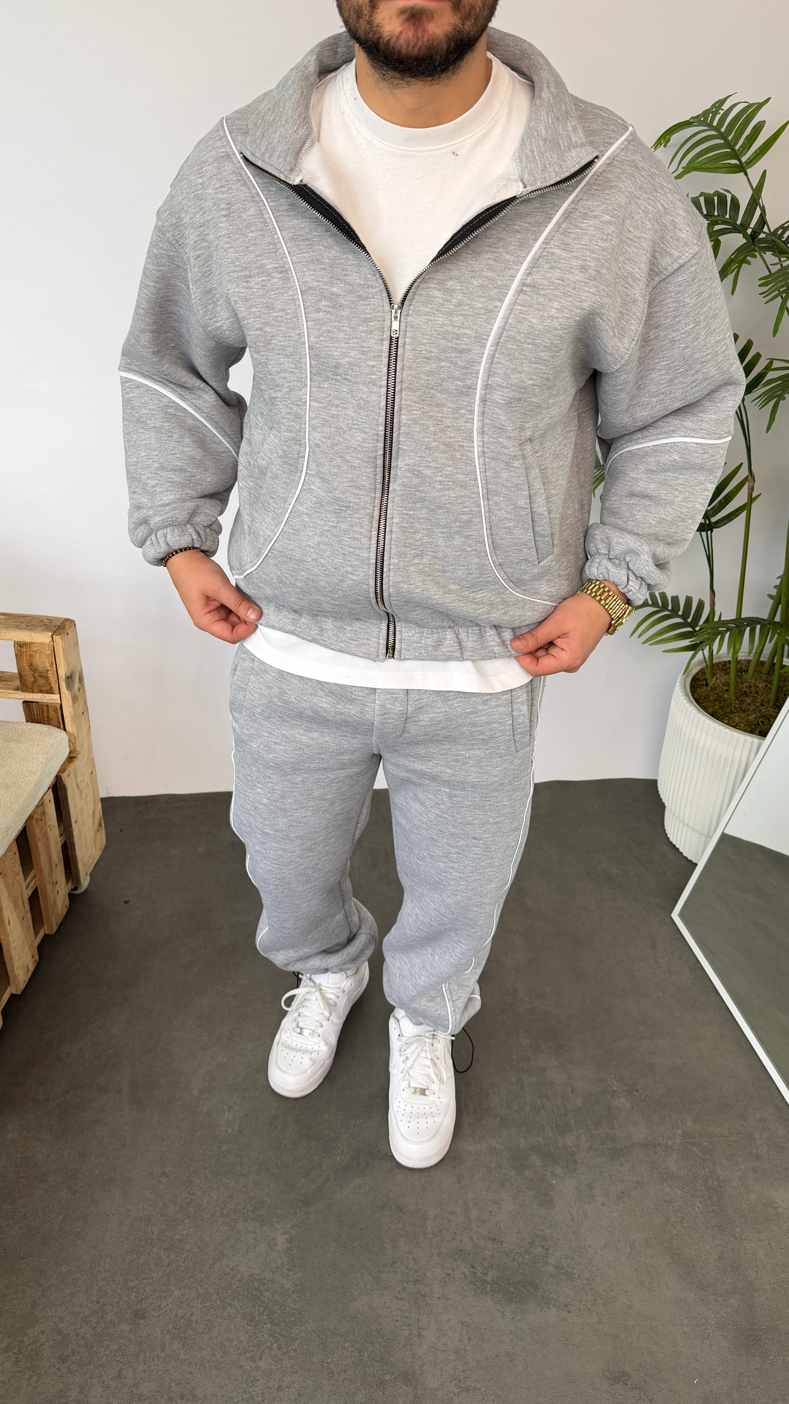 Gri Çizgi Detaylı Şardonlu Stoper Paça Eşofman Takımı