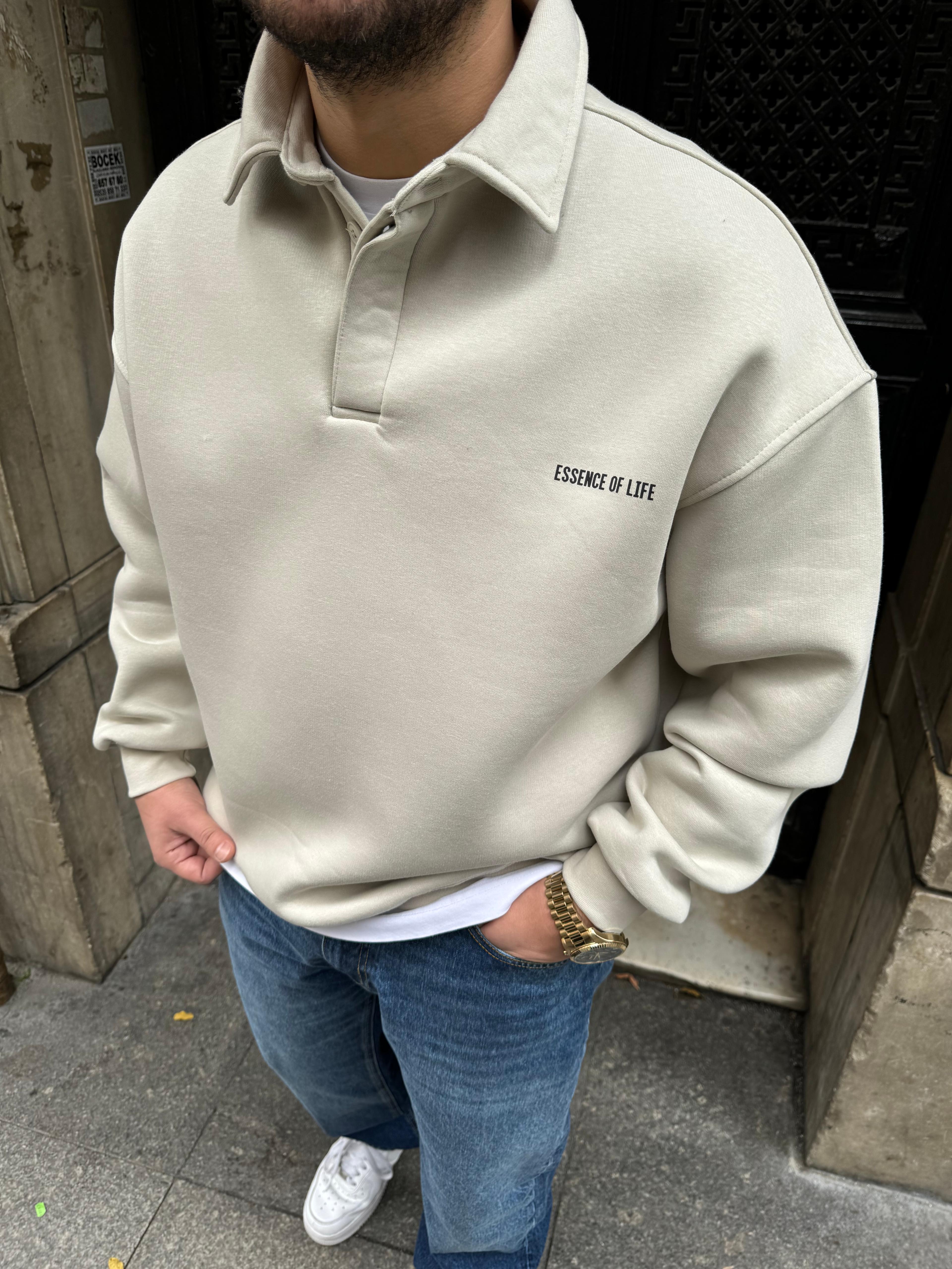 Krem Oversize Polo Yaka Minimal Baskılı Sweatshirt