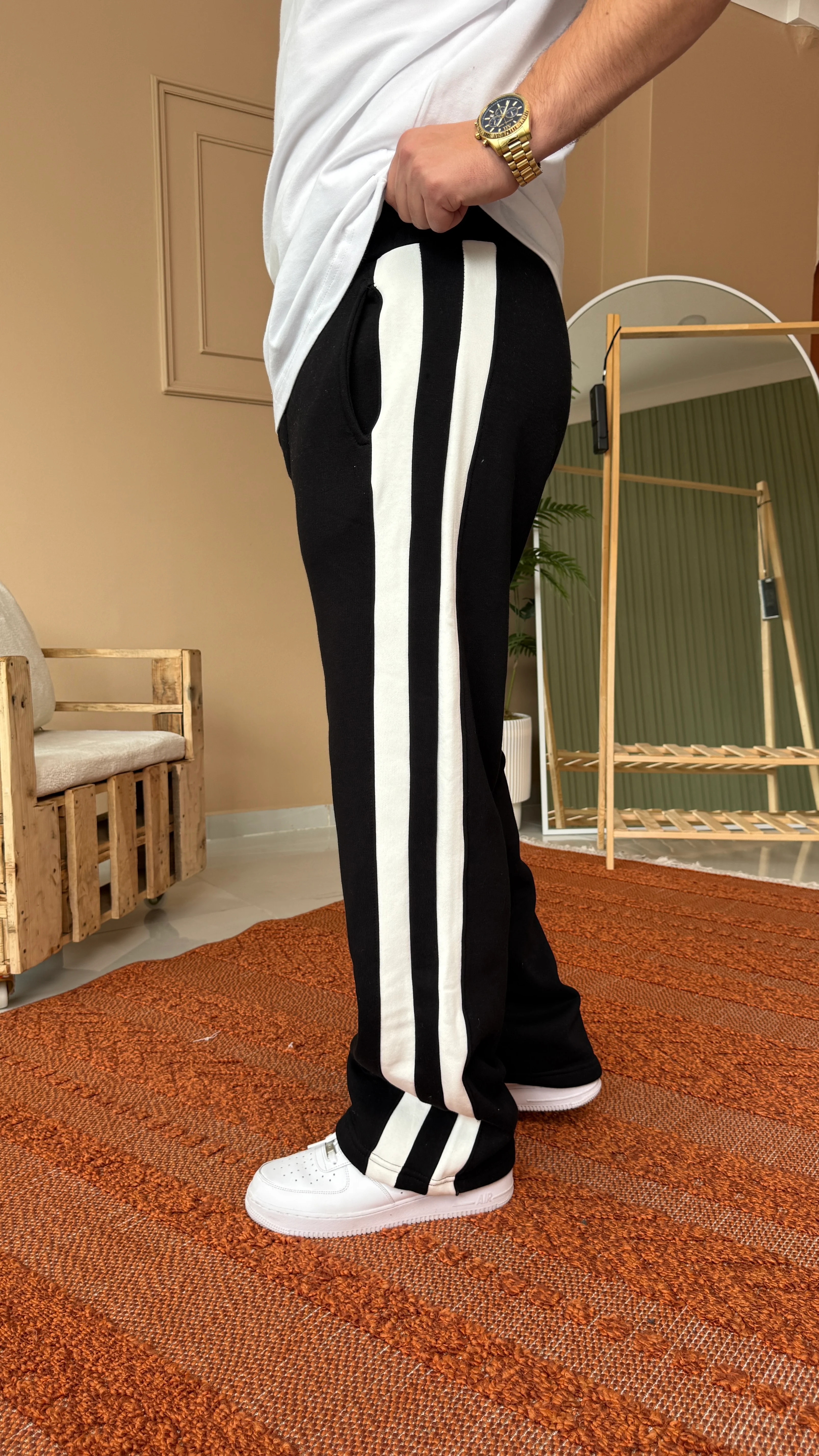 Siyah Şeritli 3 İplik Şardonlu Baggy Eşofman Altı